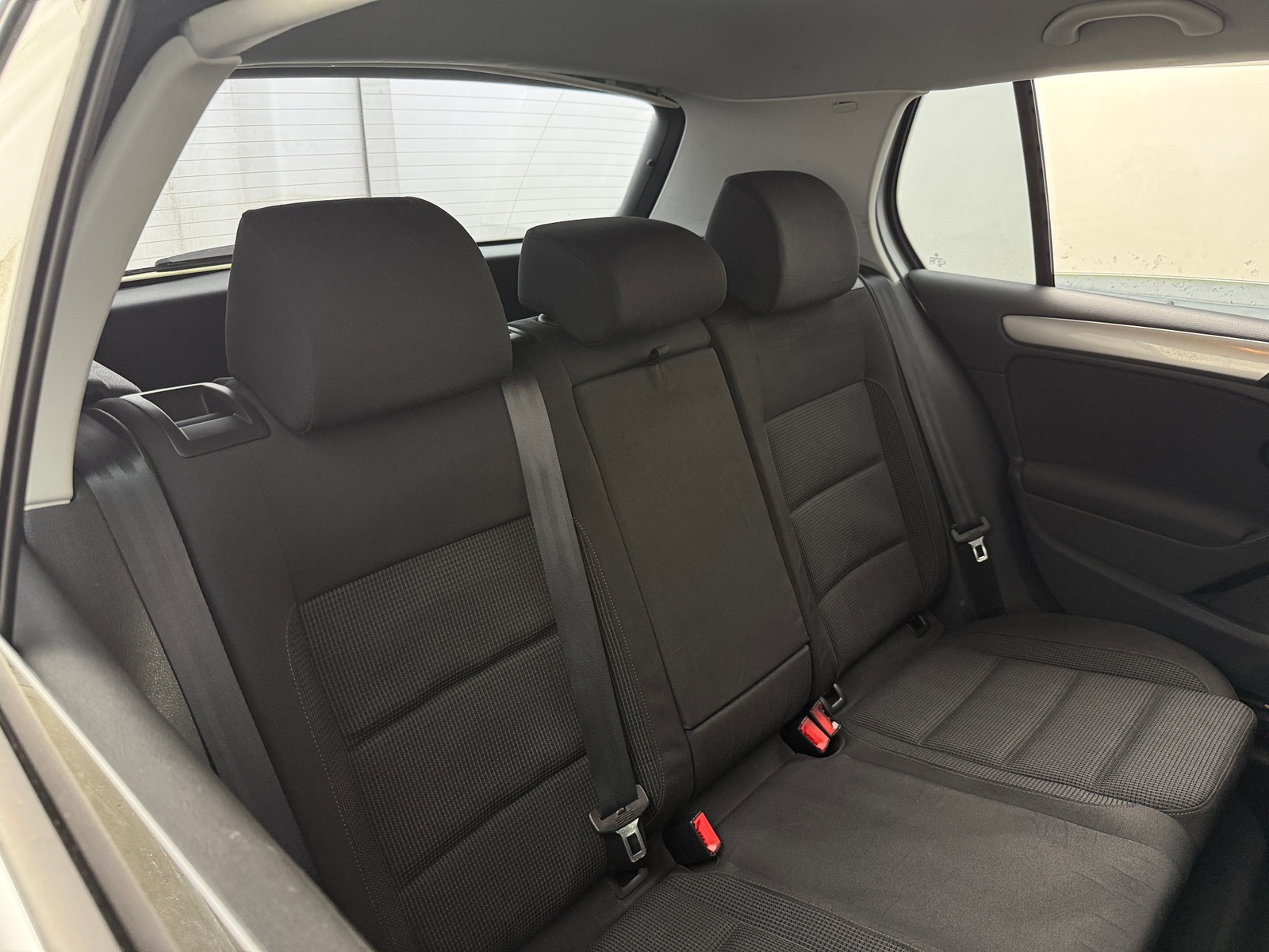 Thumbnail: 2011 Volkswagen Golf - 5