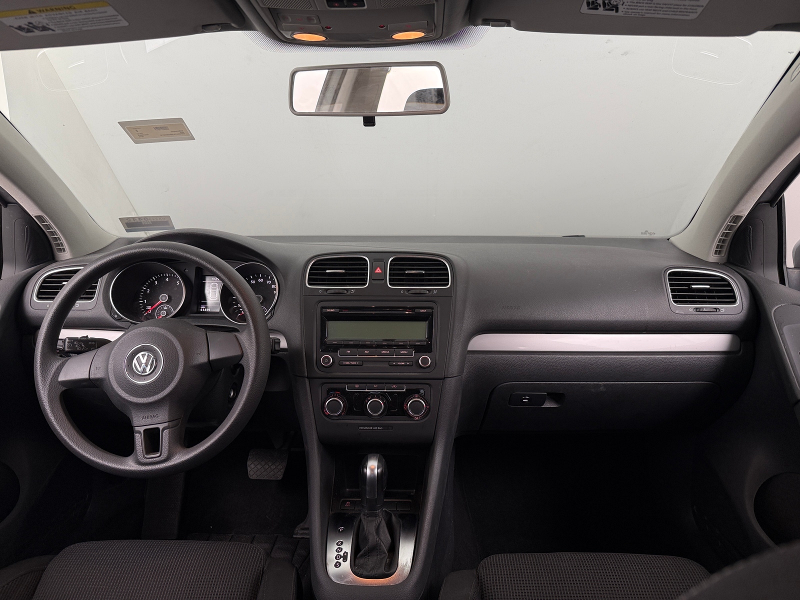 Thumbnail: 2011 Volkswagen Golf - 3