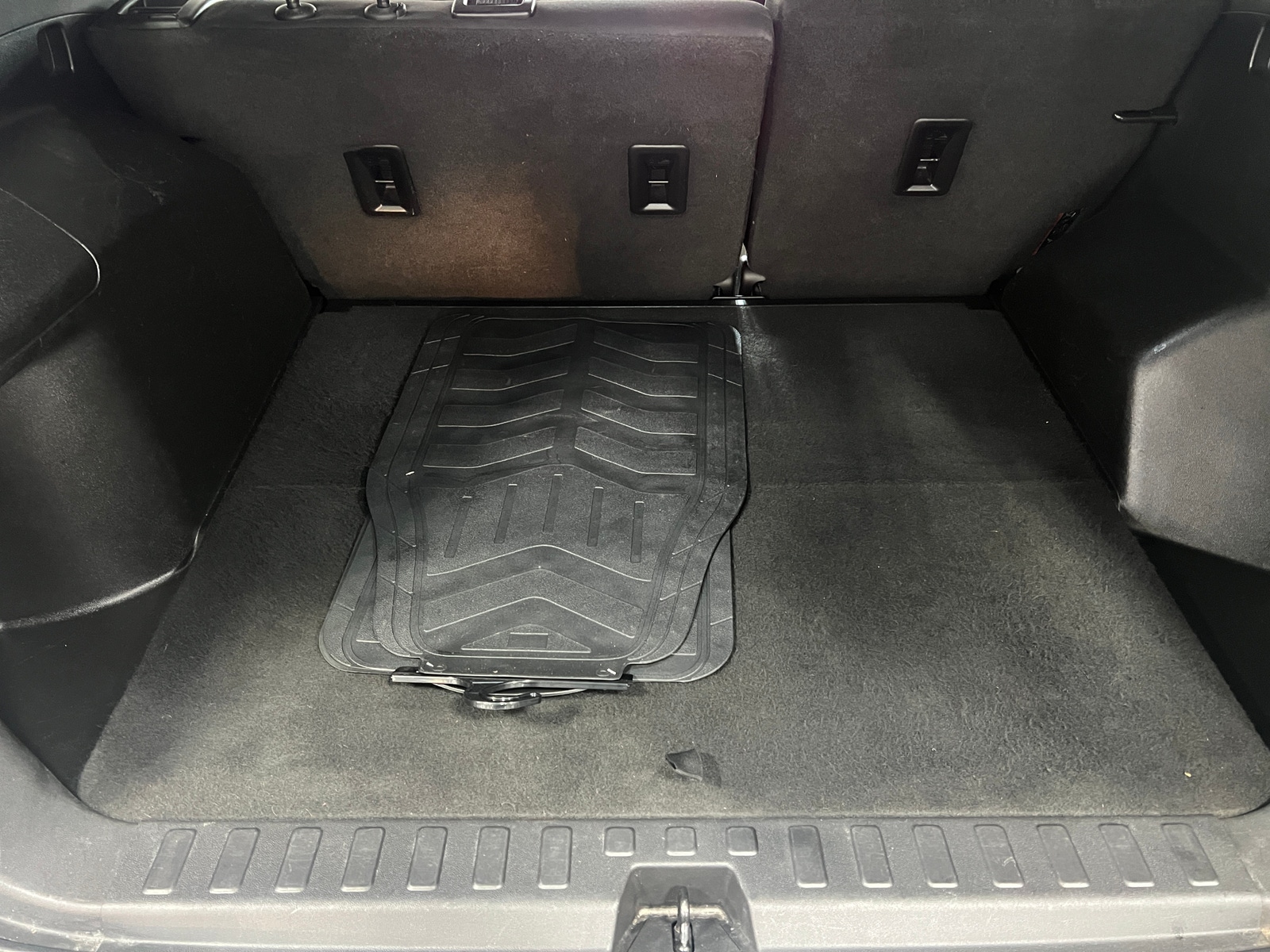 Thumbnail: 2019 Chevrolet Equinox - 7