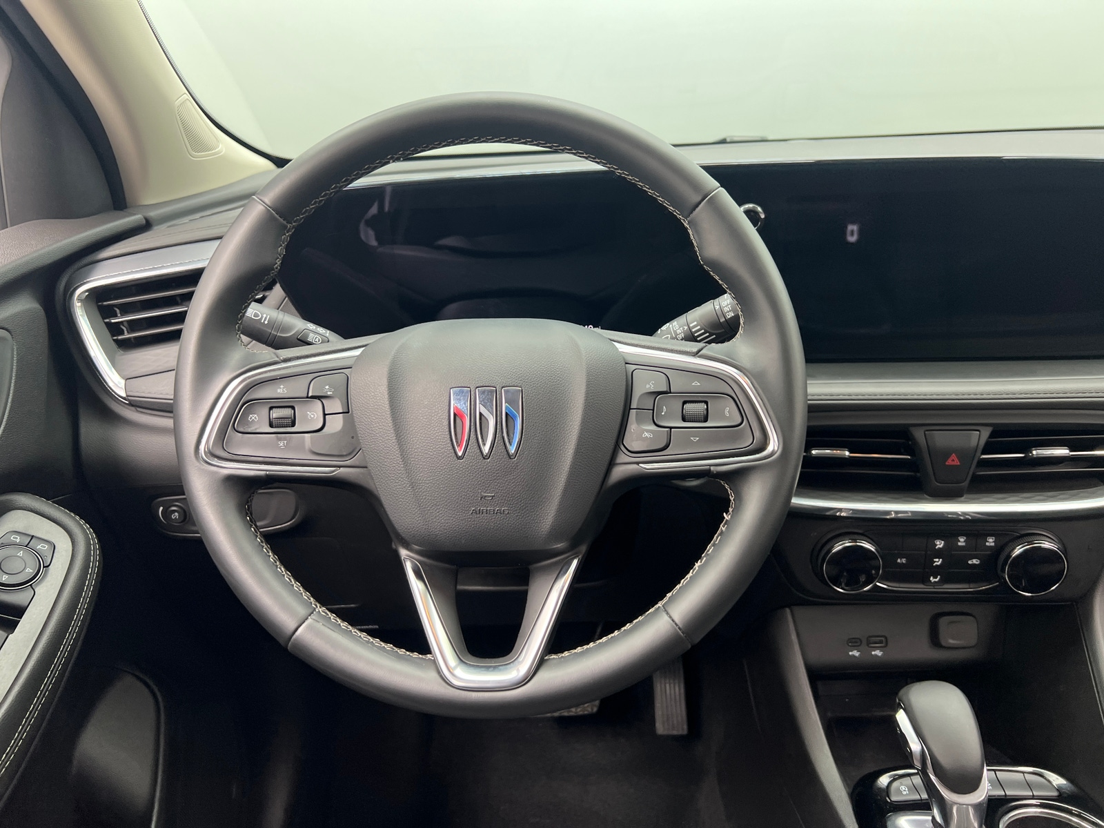 Thumbnail: 2025 Buick Encore GX - 5