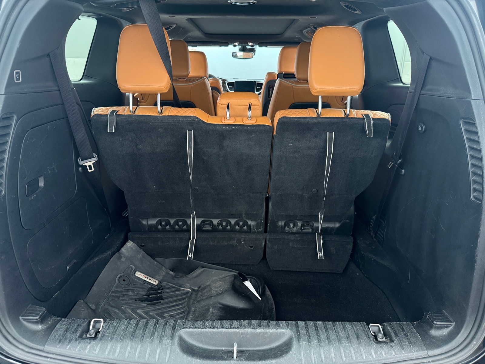 Thumbnail: 2023 Chrysler Pacifica - 6