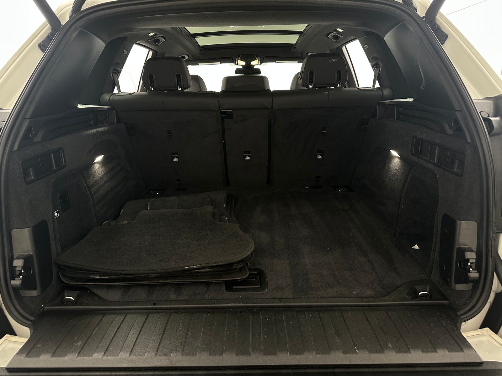 Thumbnail: 2020 BMW X5 - 6