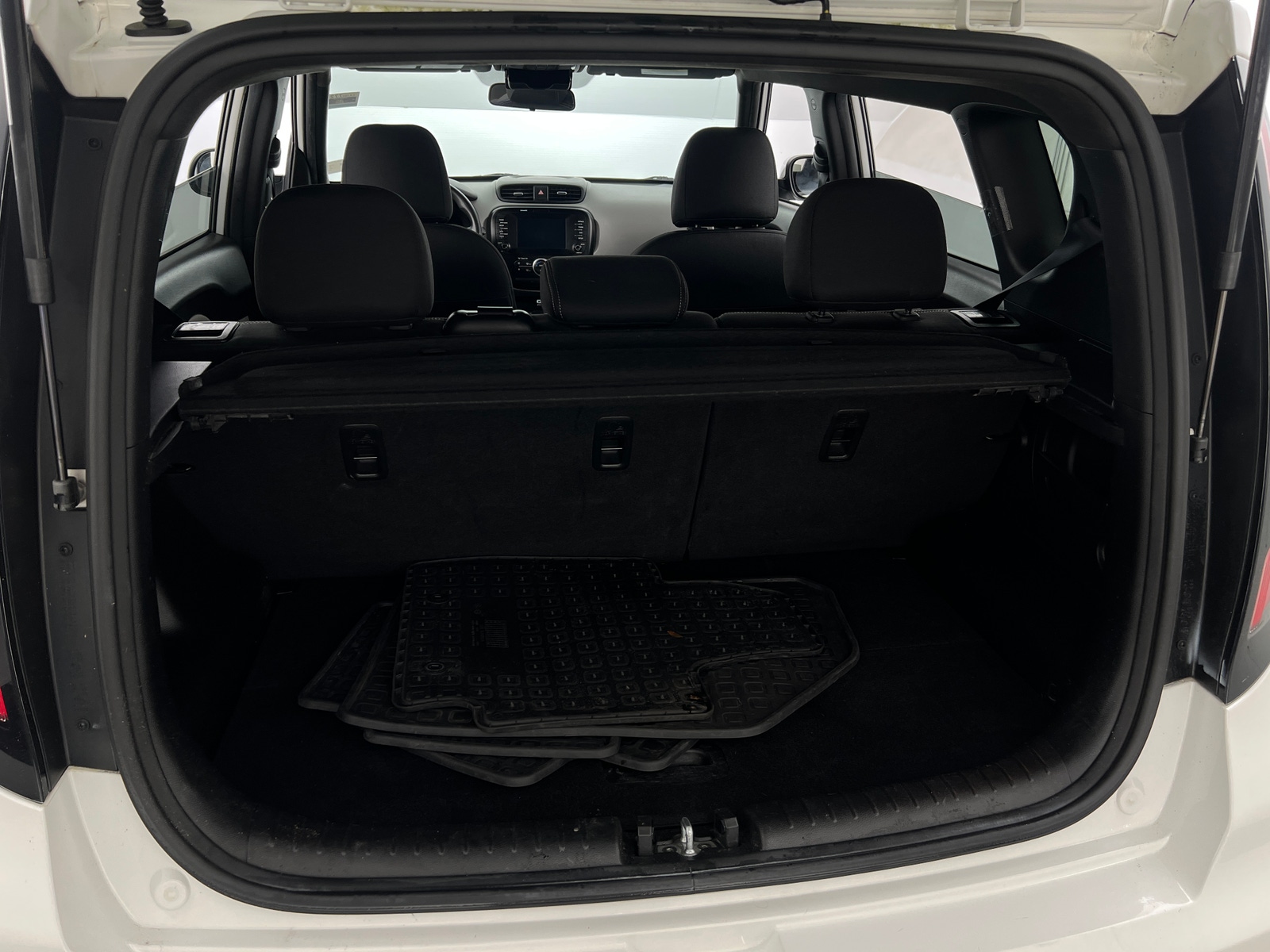 Thumbnail: 2018 Kia Soul - 7