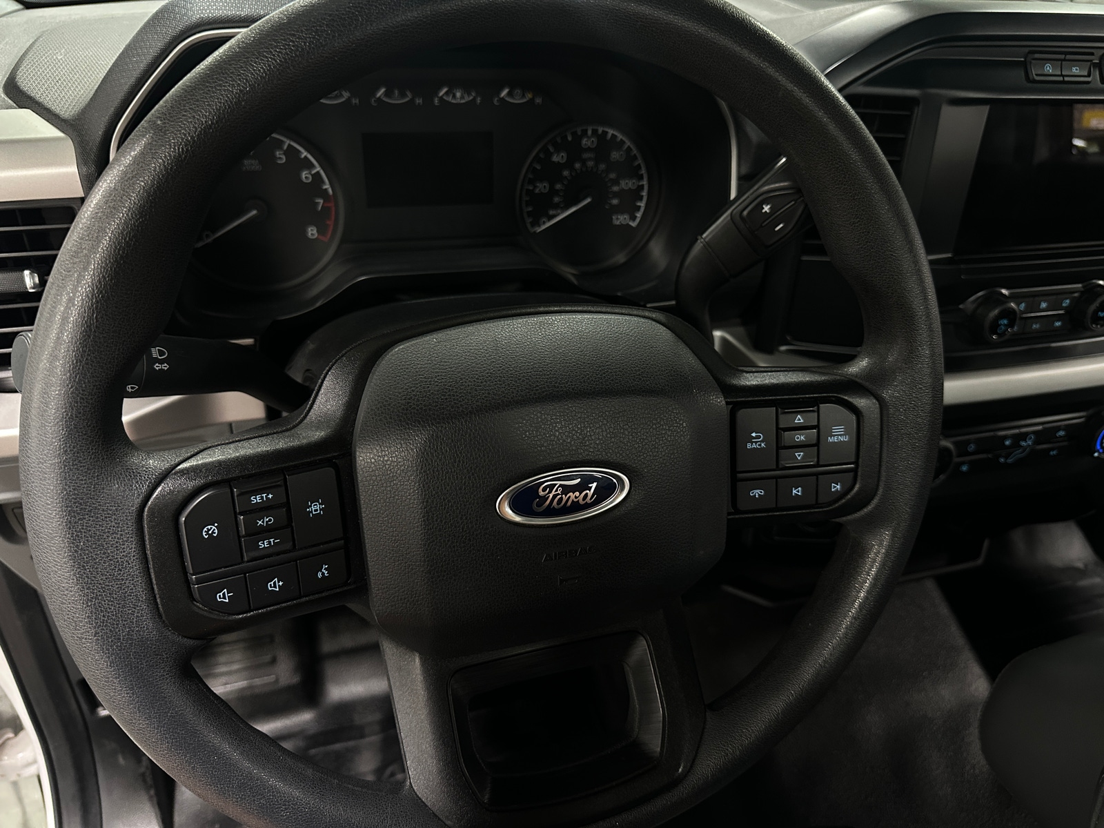 Thumbnail: 2022 Ford Econoline - 5