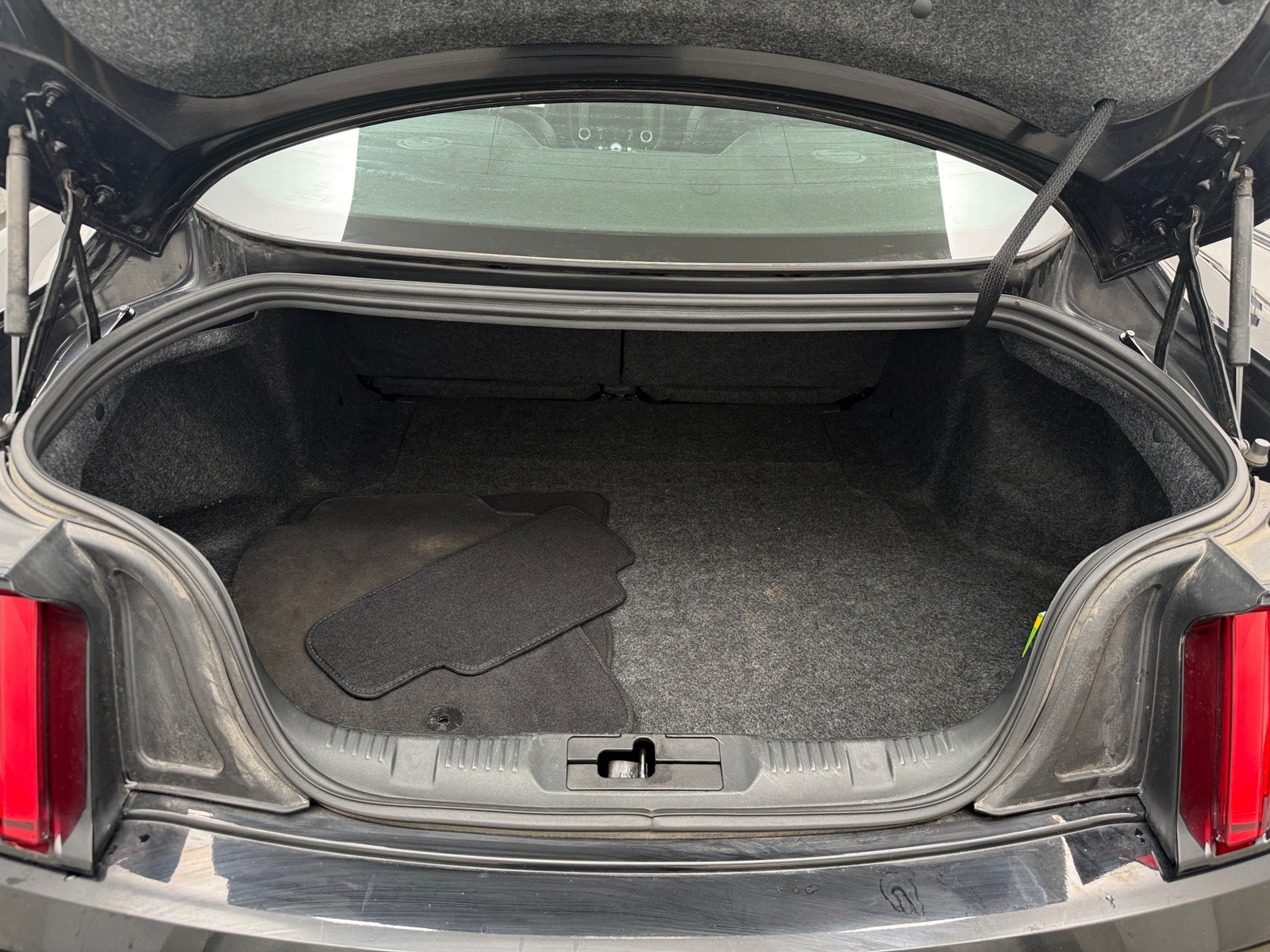 Thumbnail: 2015 Ford Mustang - 4