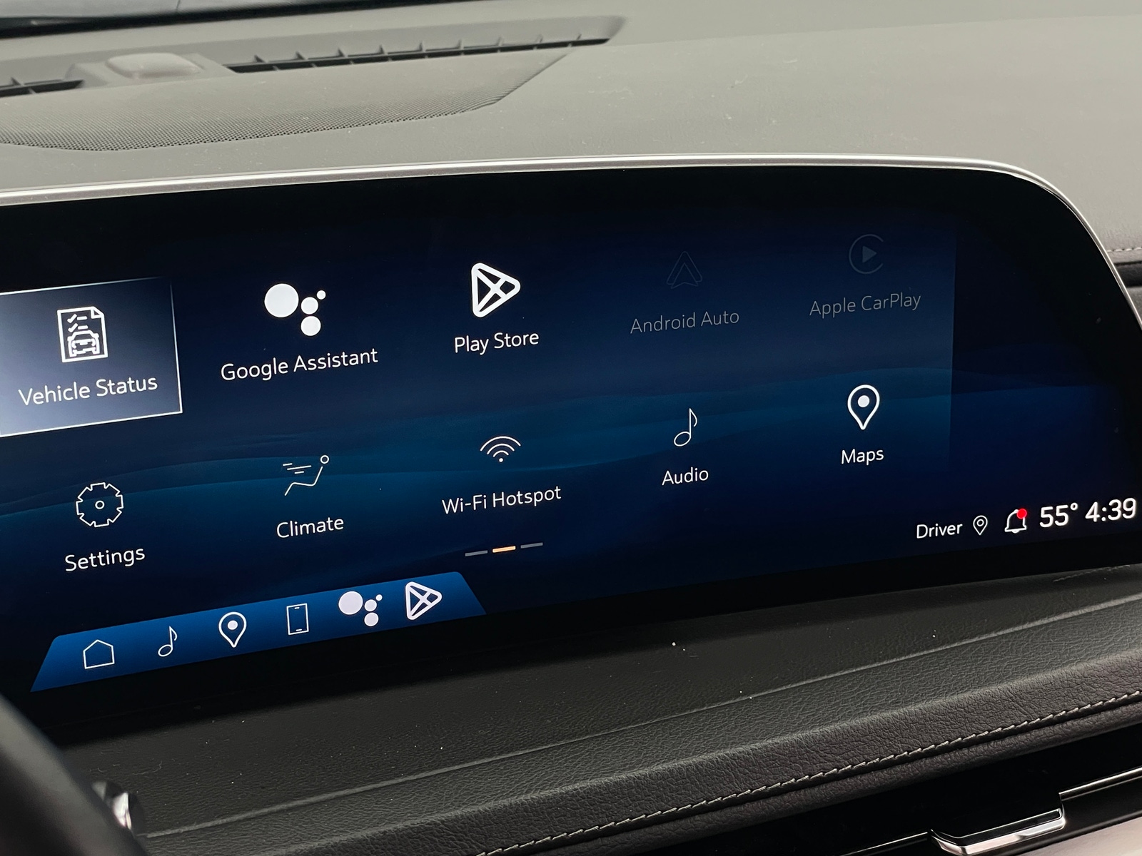 Thumbnail: 2024 Cadillac XT4 - 3