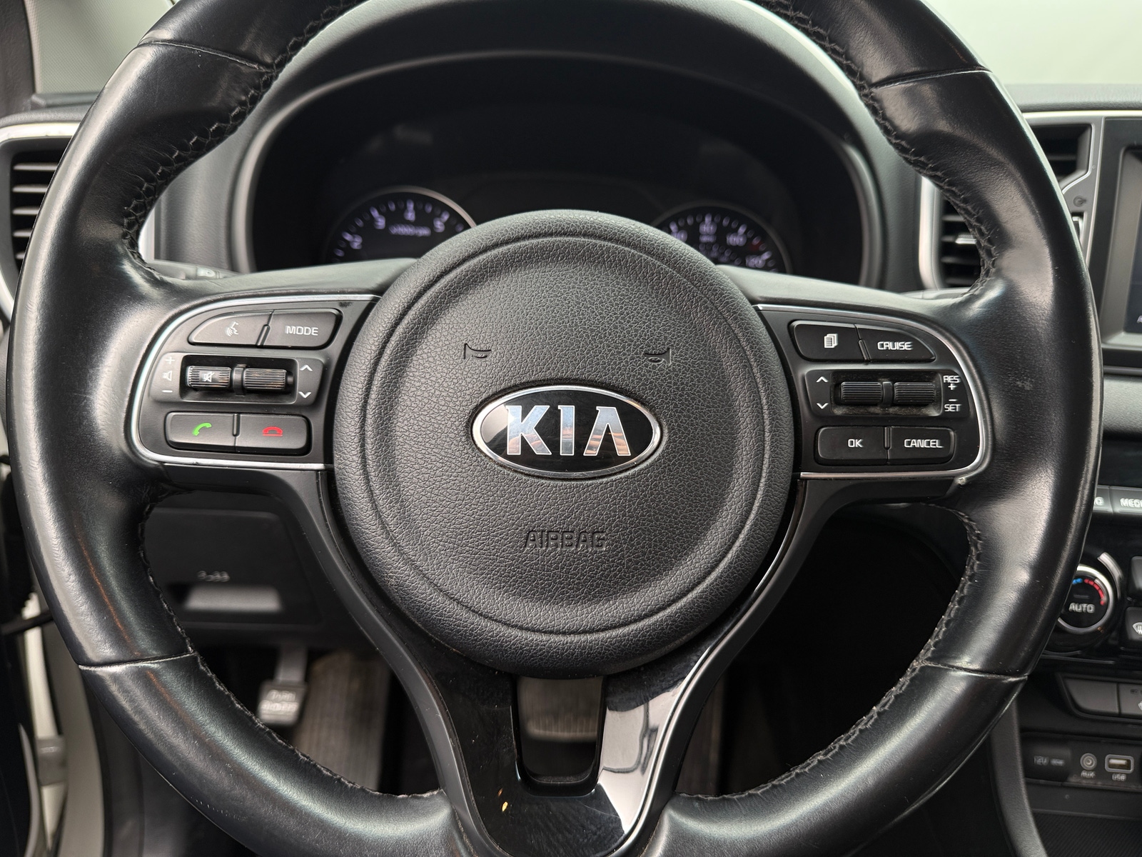 Thumbnail: 2019 Kia Sportage - 4