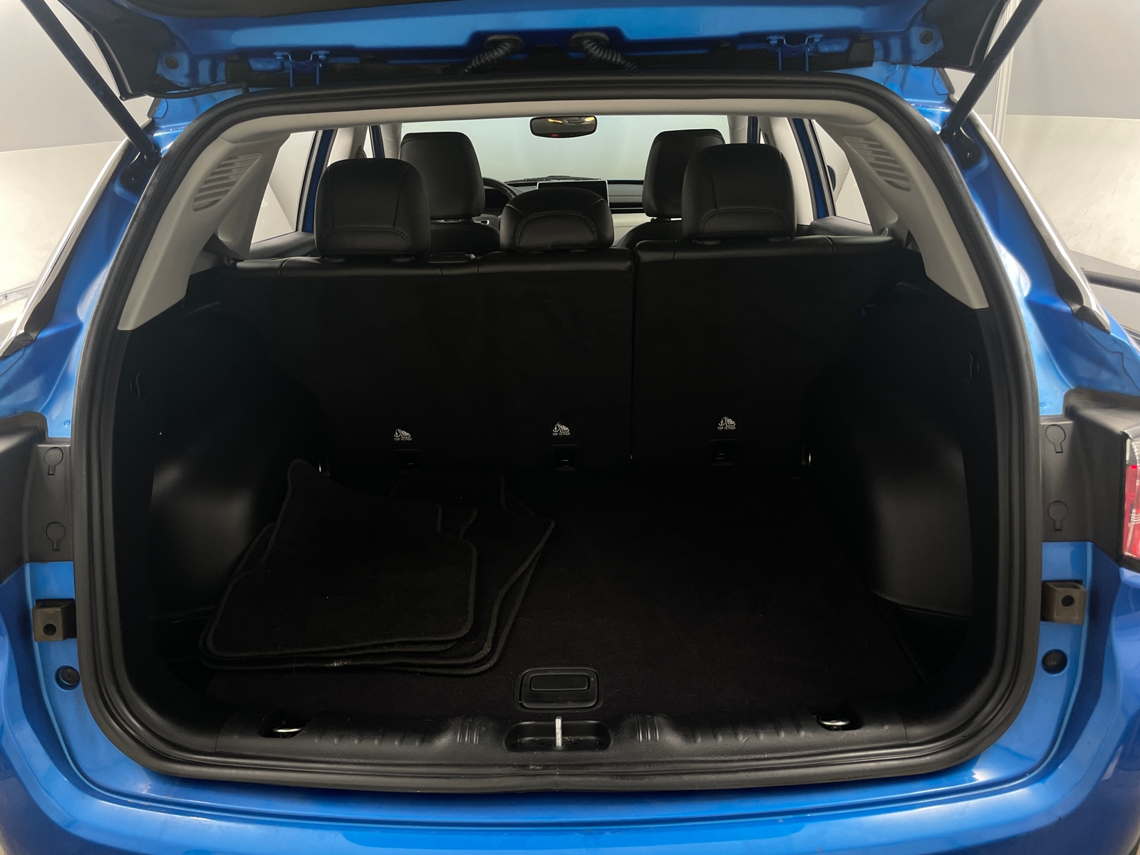 Thumbnail: 2022 Jeep Compass - 6