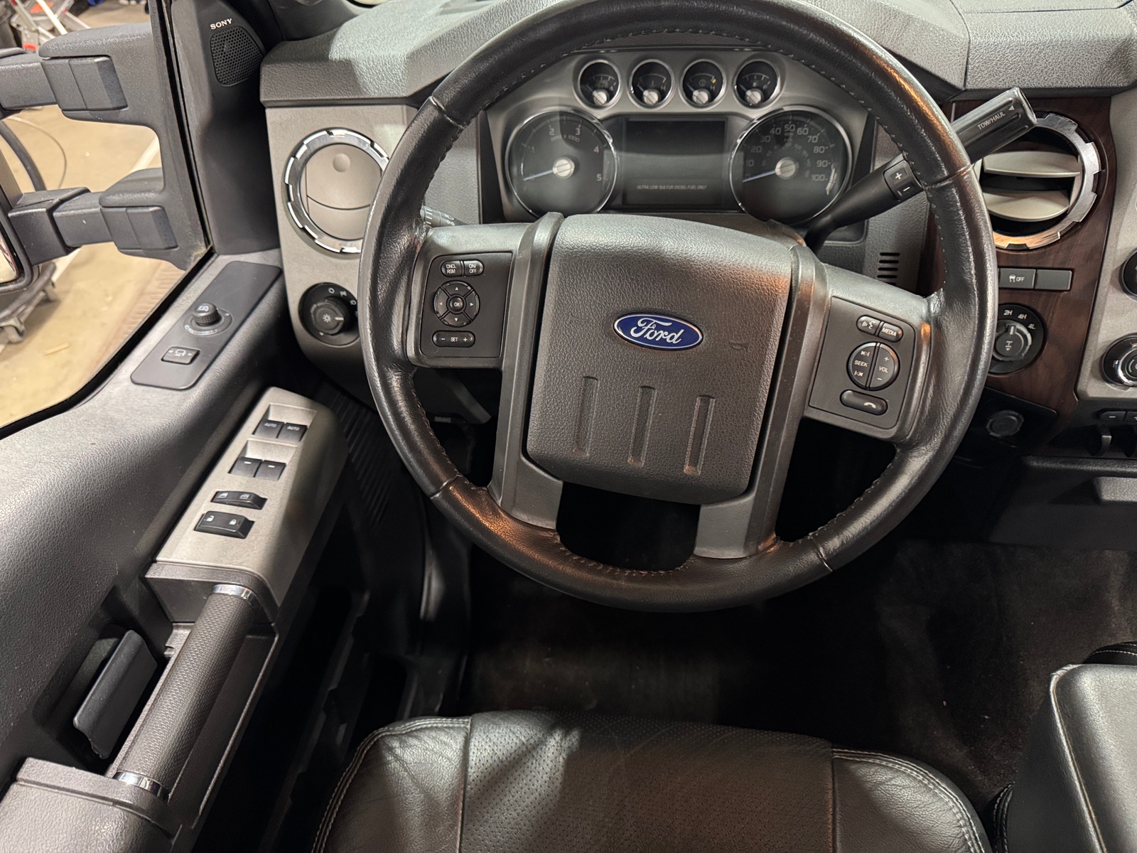 Thumbnail: 2016 Ford Econoline - 4