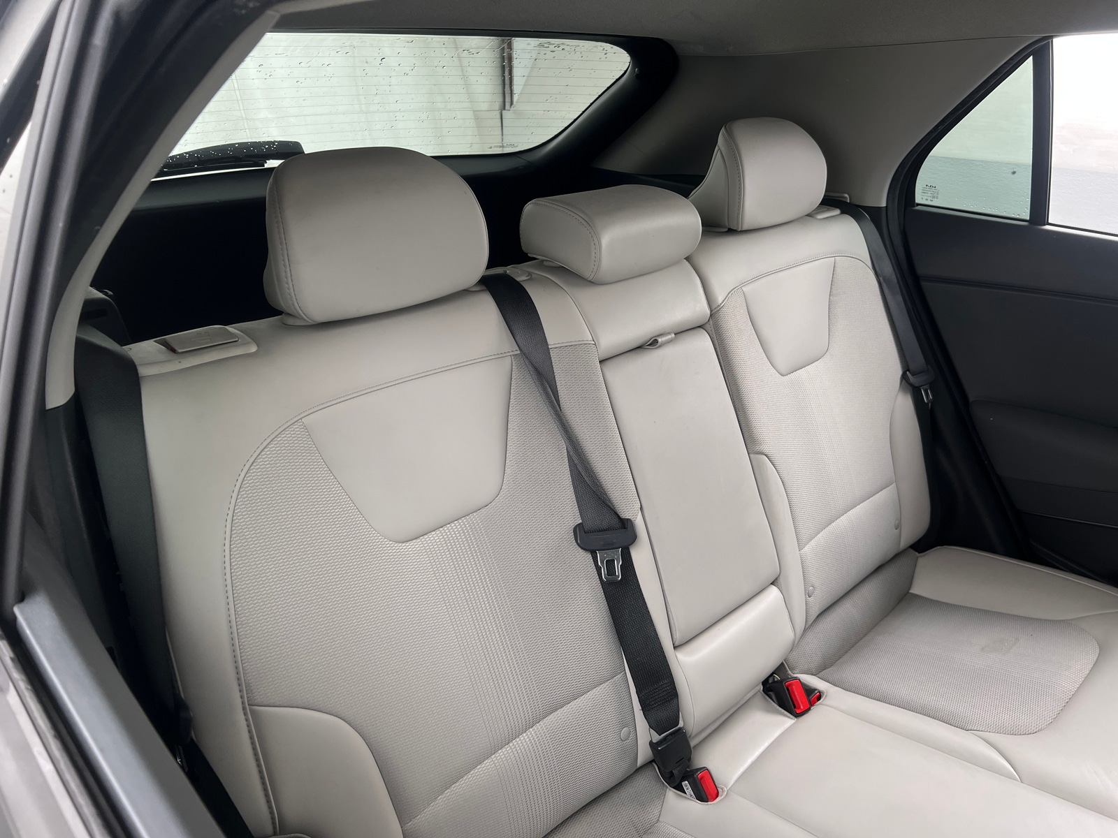 Thumbnail: 2023 Kia Niro - 6