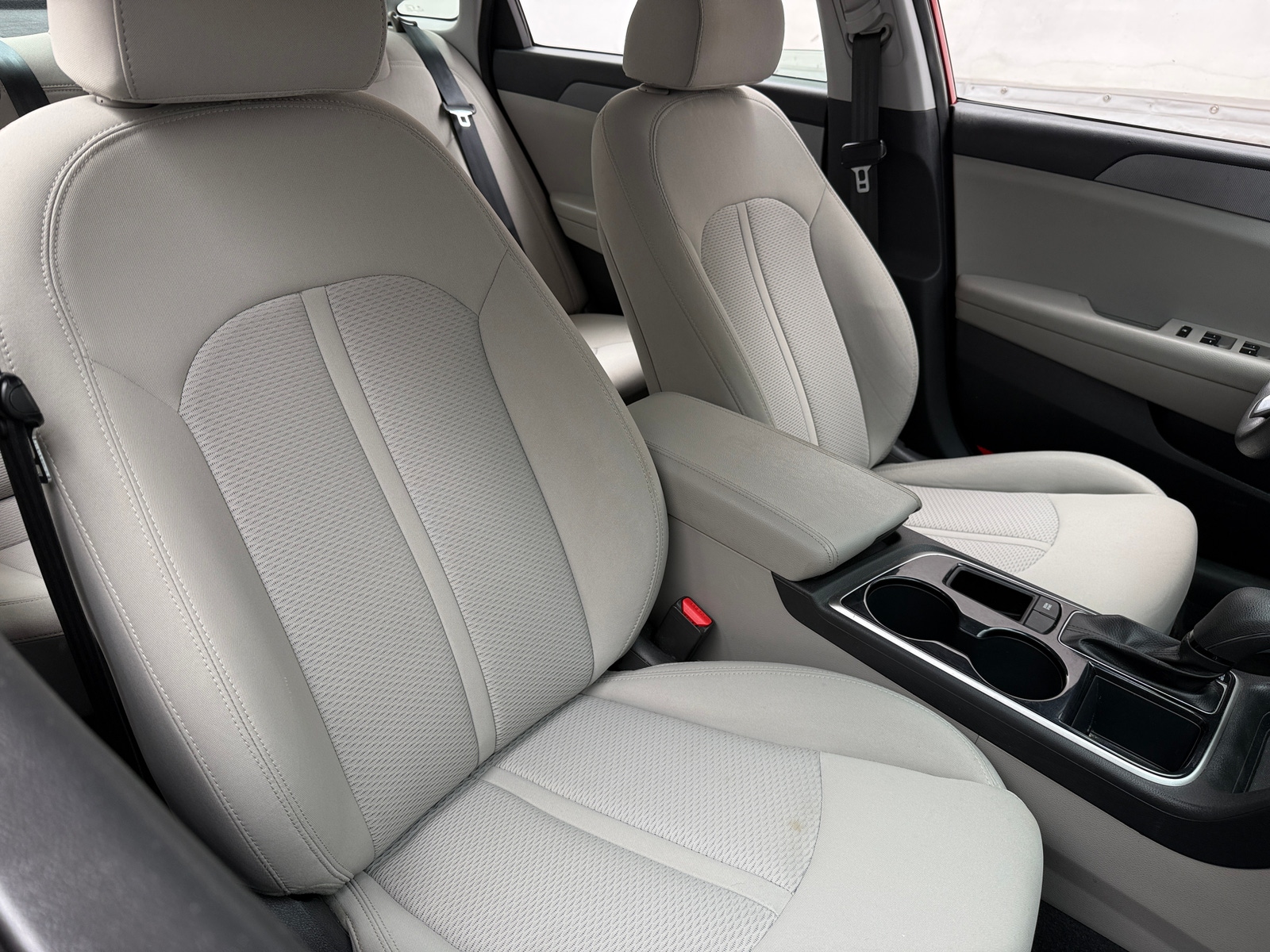 Thumbnail: 2019 Hyundai Sonata - 2