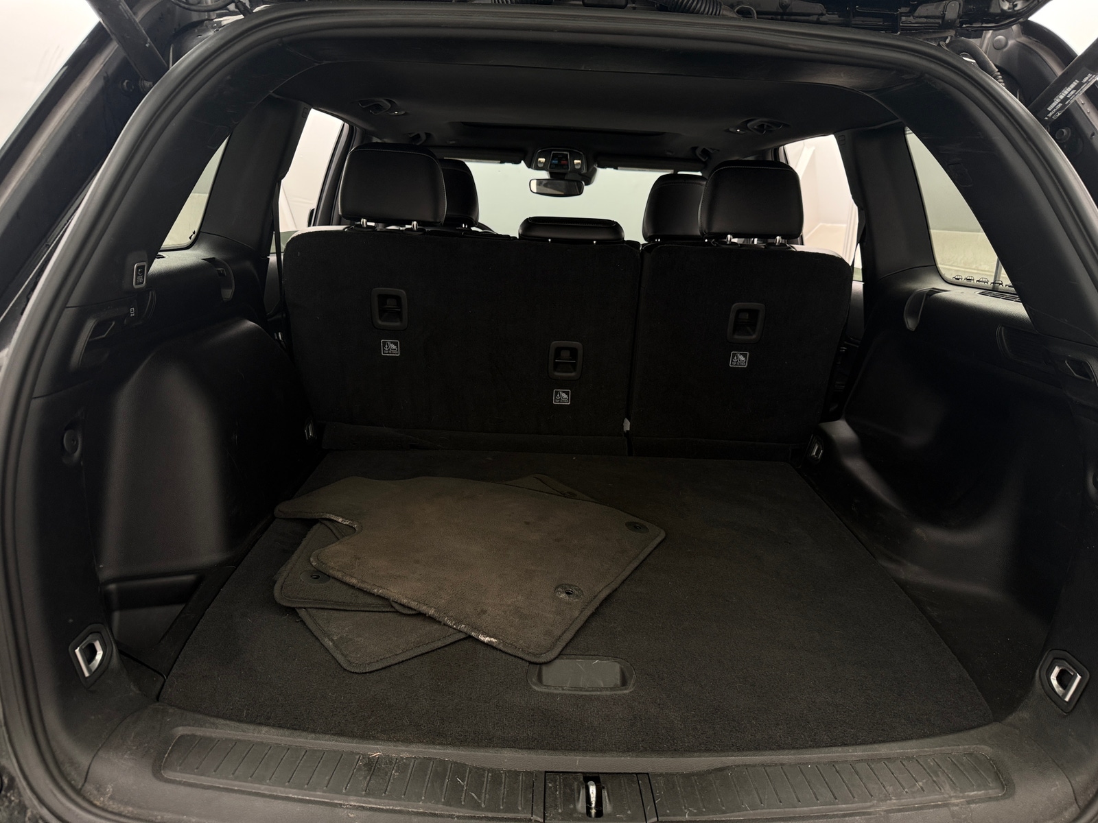 Thumbnail: 2024 Jeep Grand Cherokee - 6