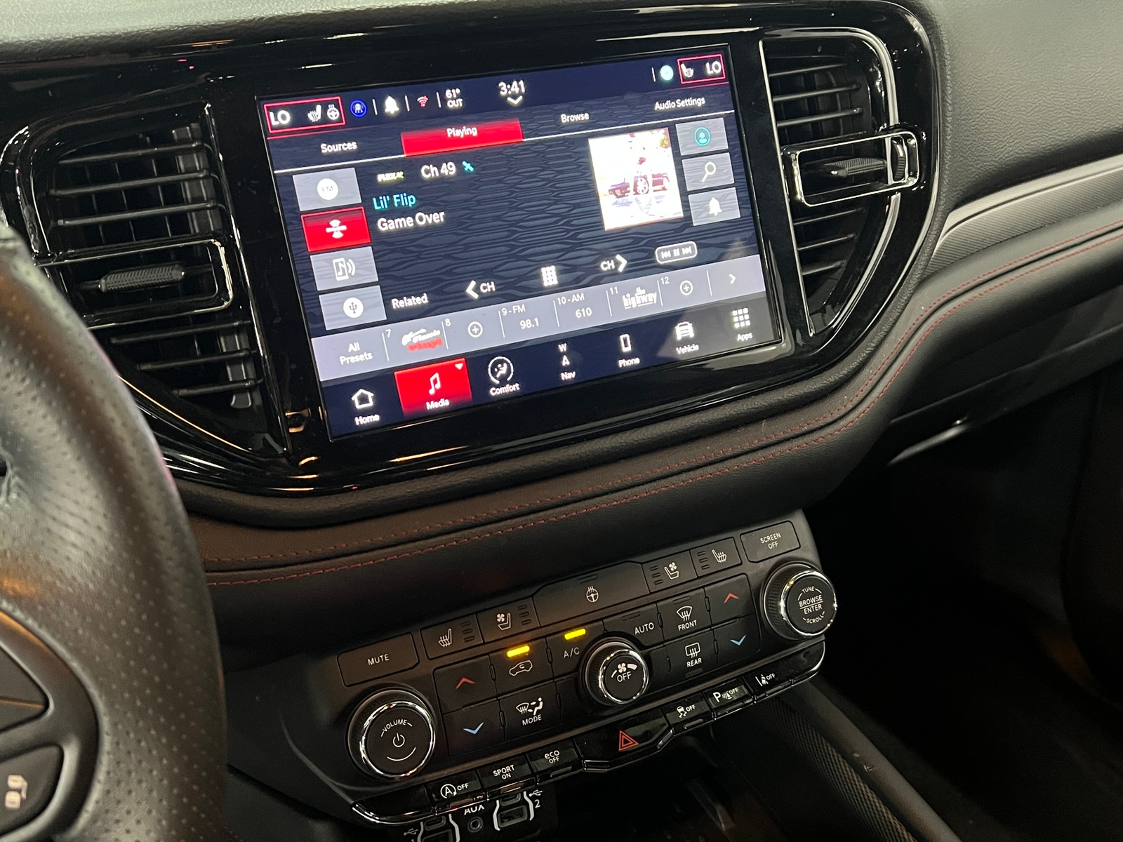 Thumbnail: 2025 Dodge Durango - 3