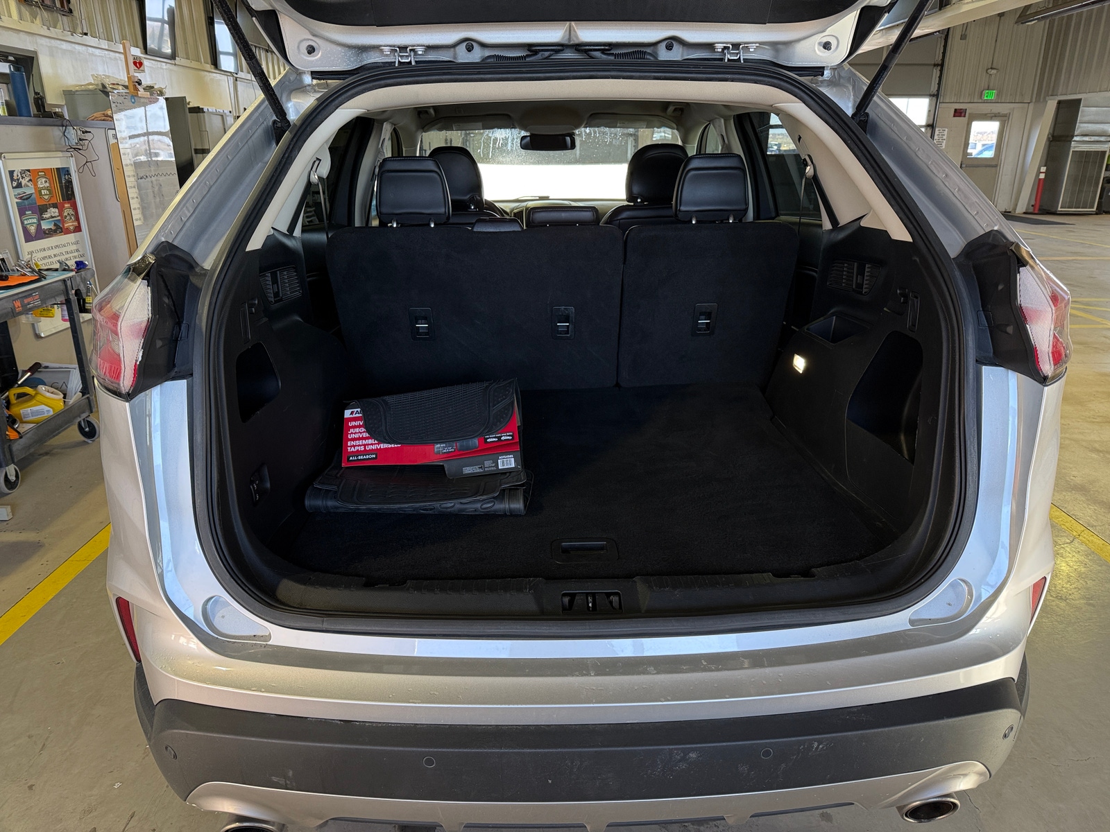 Thumbnail: 2019 Ford Edge - 6