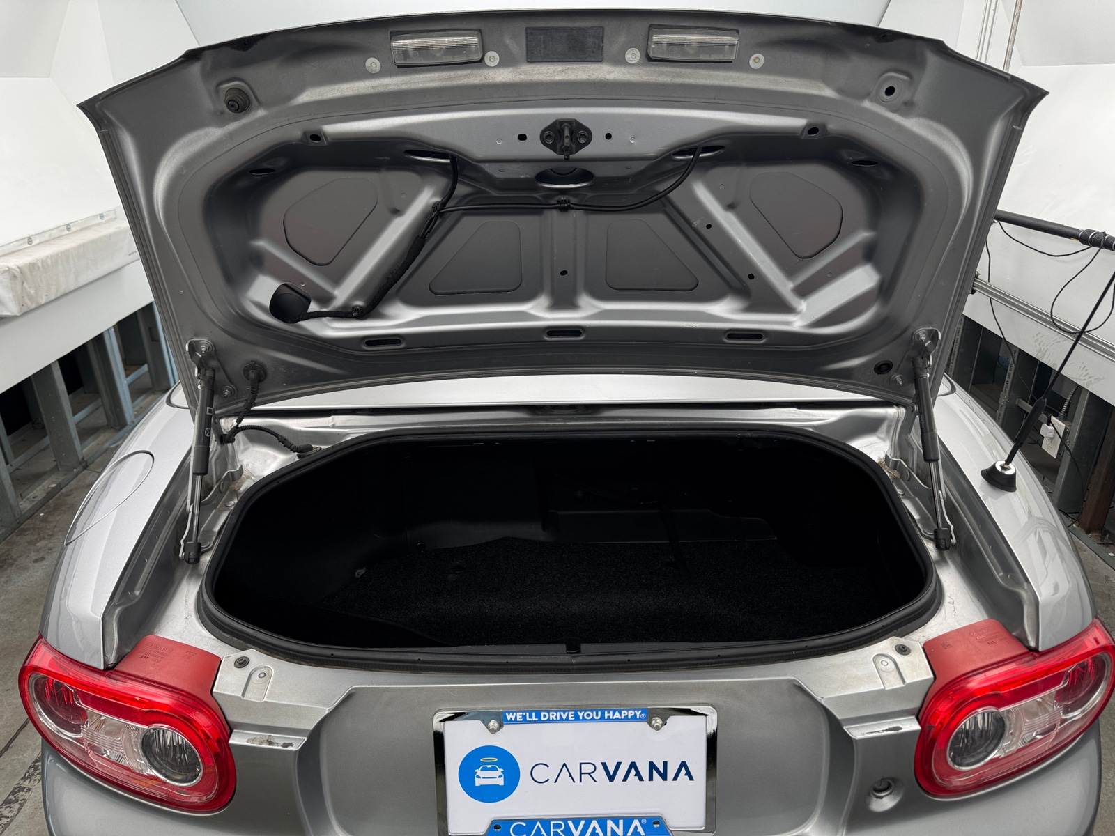 Thumbnail: 2015 Mazda MX-5 Miata - 5