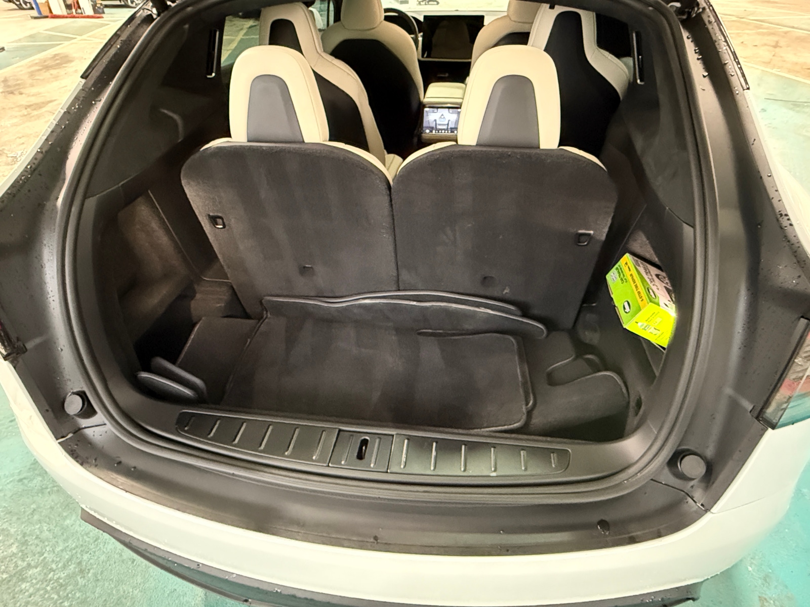 Thumbnail: 2023 Tesla Model X - 6