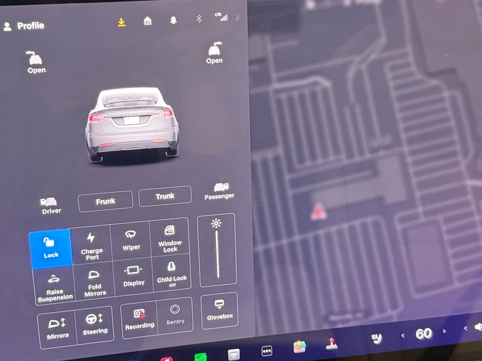 Thumbnail: 2023 Tesla Model X - 3