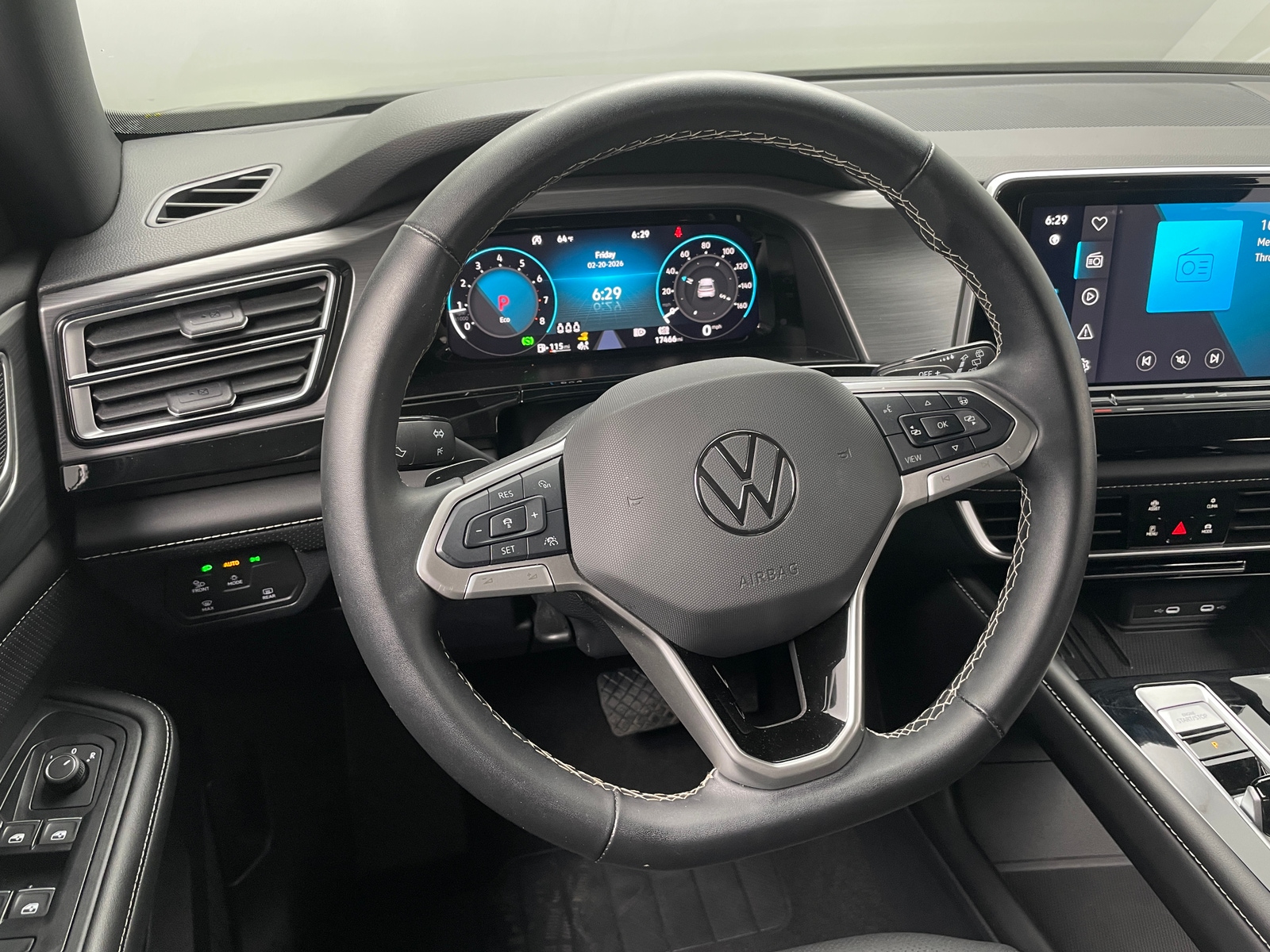 Thumbnail: 2025 Volkswagen Atlas - 4