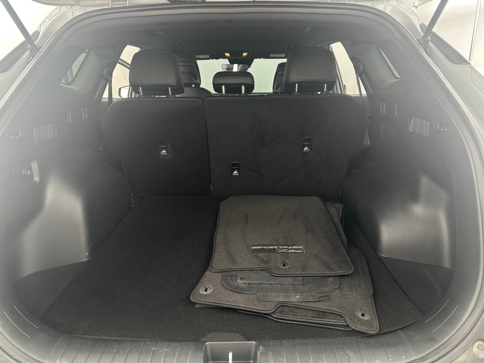 Thumbnail: 2023 Kia Sportage - 6