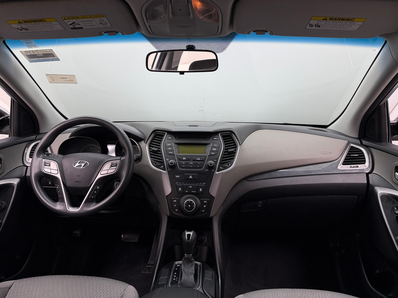 Thumbnail: 2016 Hyundai Santa Fe - 3