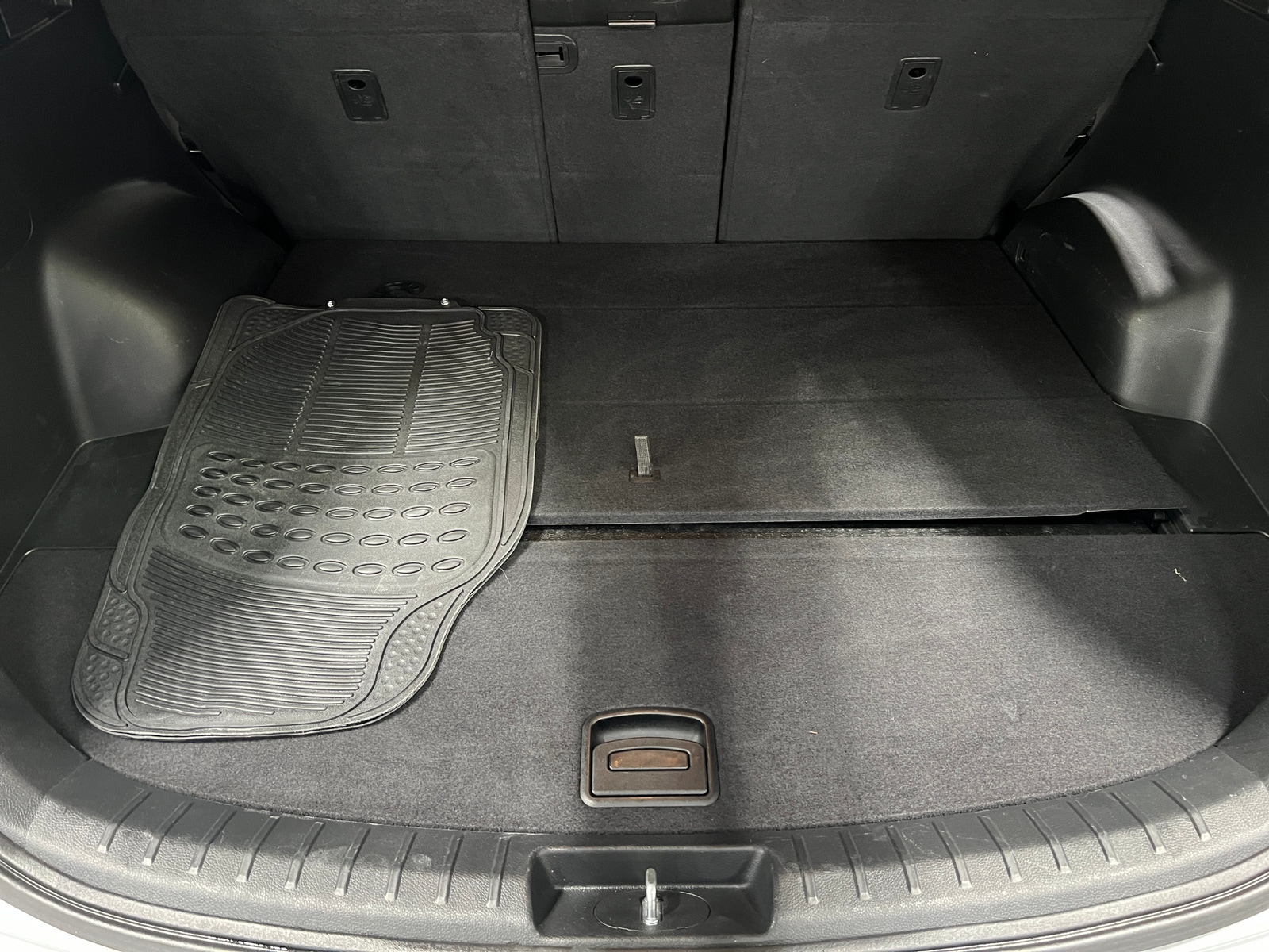 Thumbnail: 2016 Hyundai Santa Fe - 7