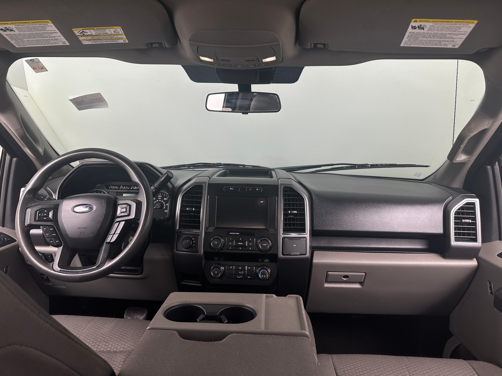 Thumbnail: 2020 Ford Econoline - 3