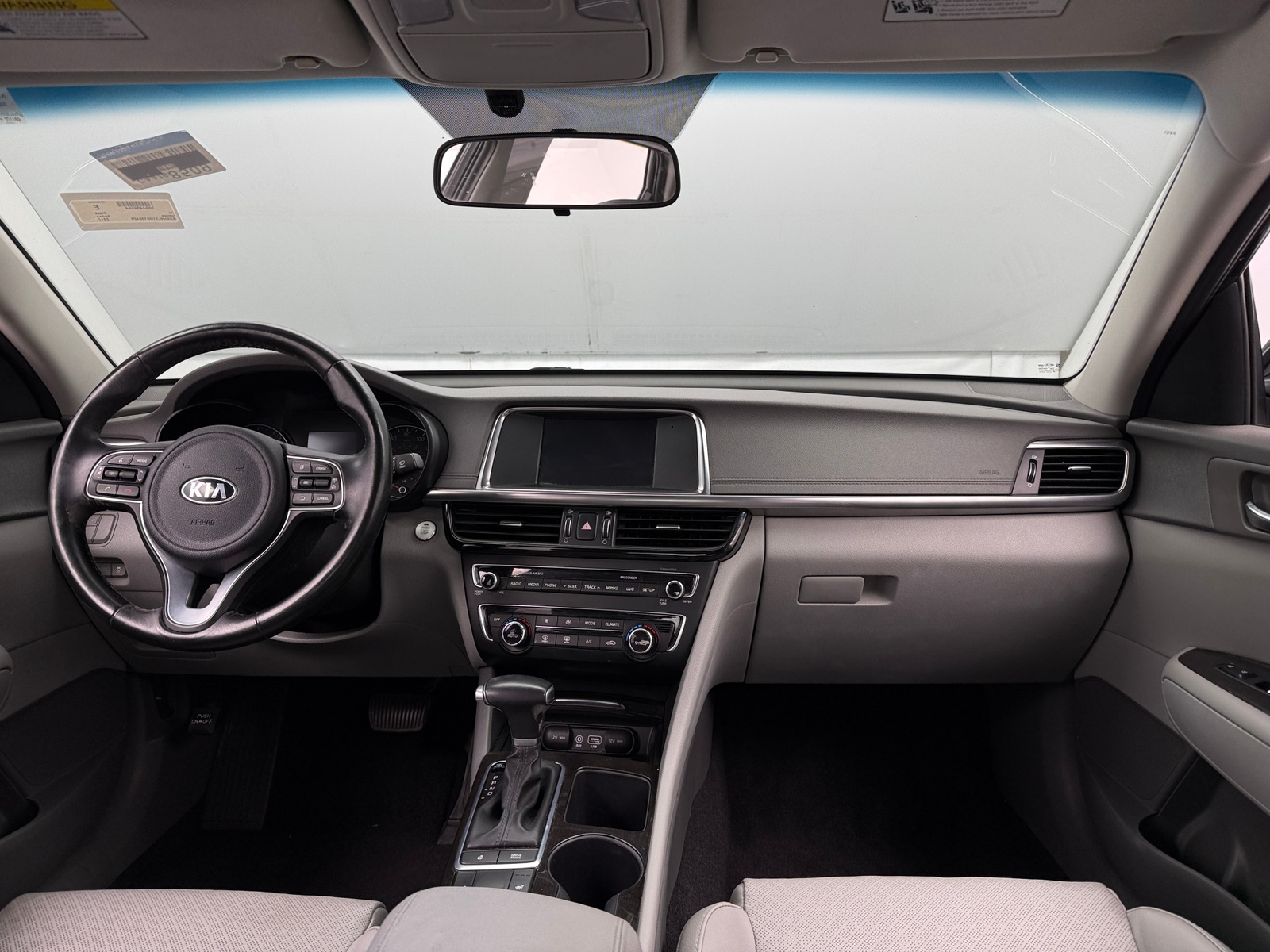 Thumbnail: 2017 Kia Optima - 2