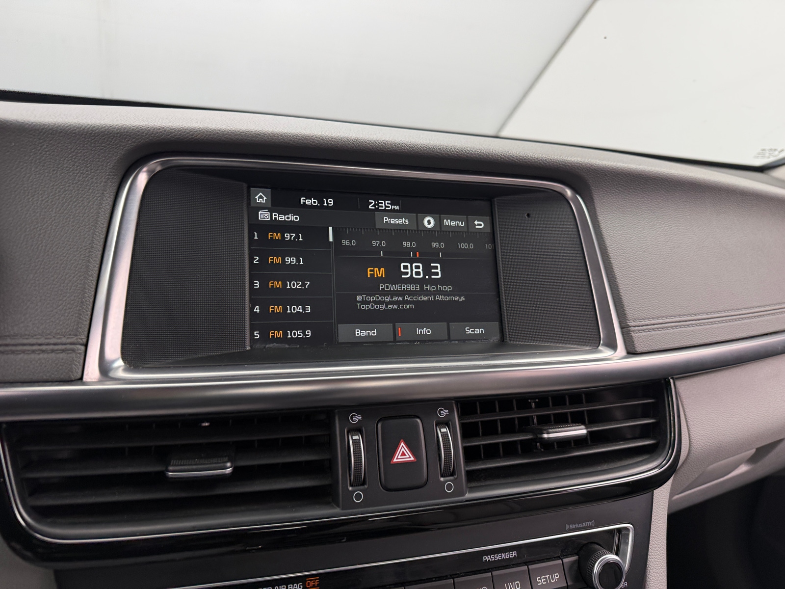 Thumbnail: 2017 Kia Optima - 3