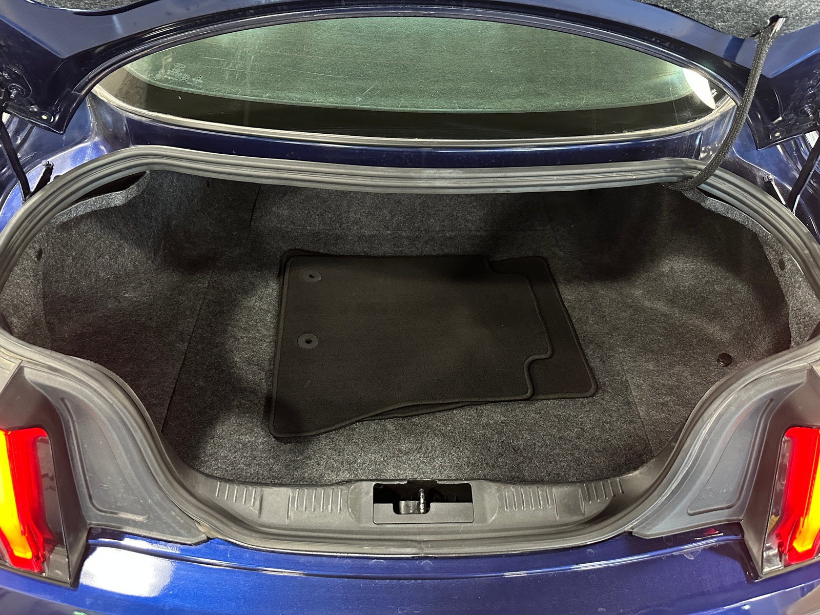 Thumbnail: 2019 Ford Mustang - 5