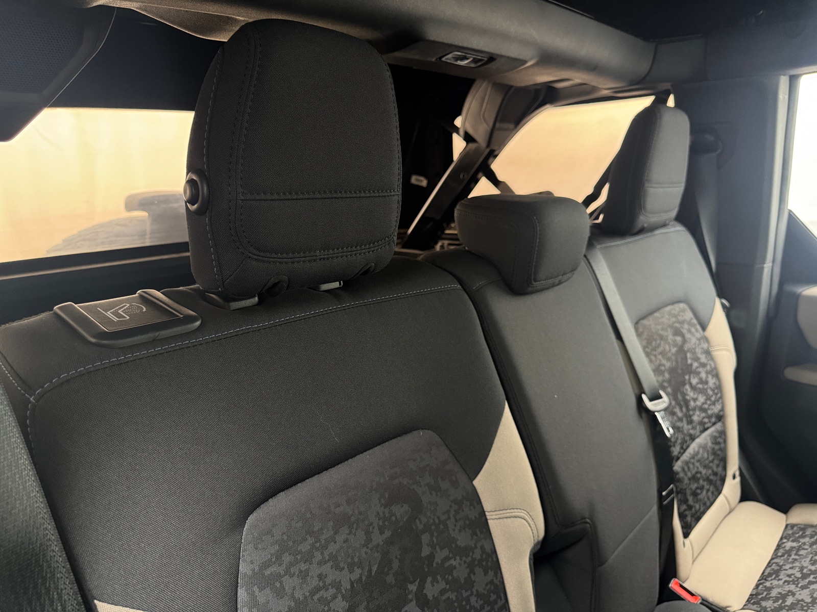 Thumbnail: 2022 Ford Bronco - 6