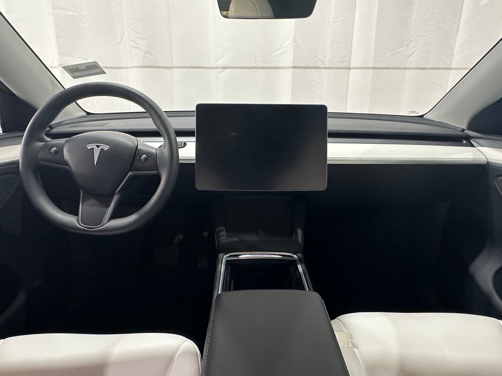 Thumbnail: 2025 Tesla Model Y - 2