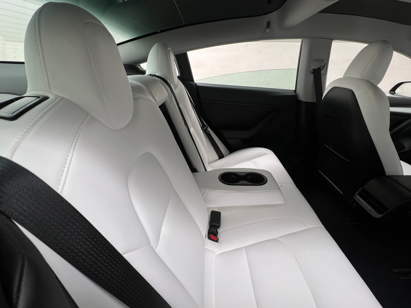 Thumbnail: 2022 Tesla Model 3 - 5