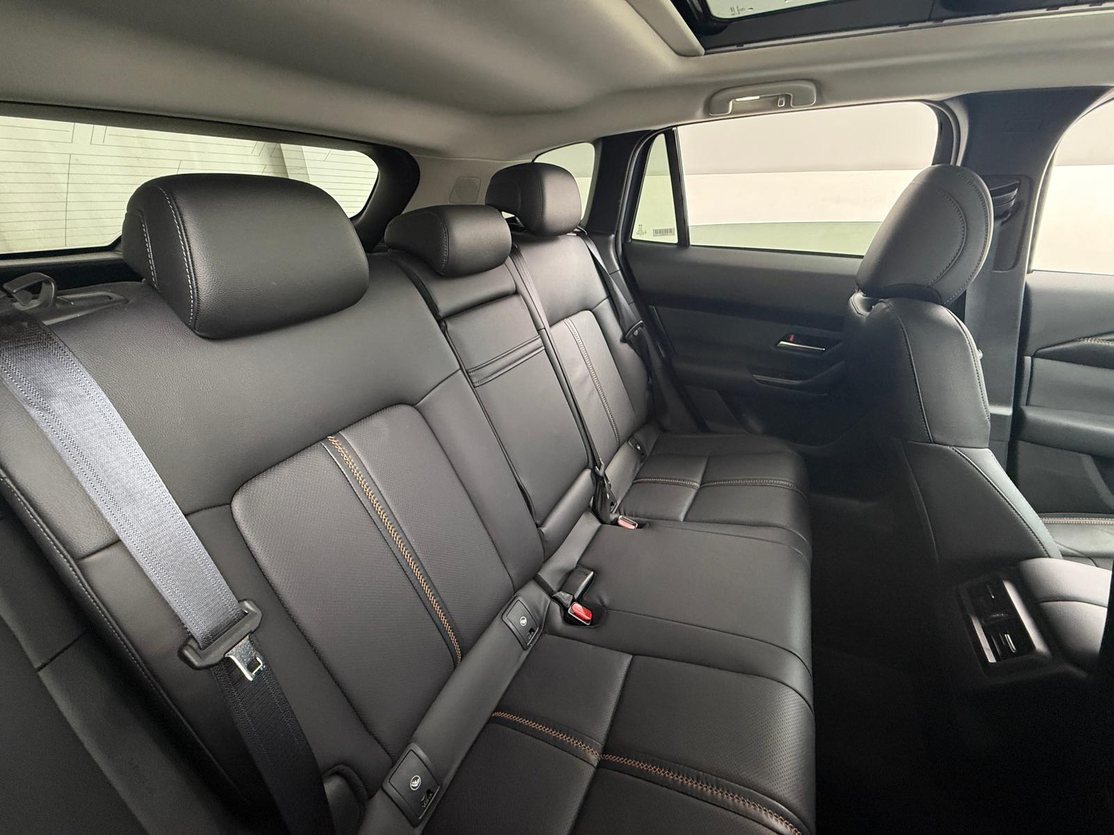 Thumbnail: 2025 Mazda CX-50 - 5