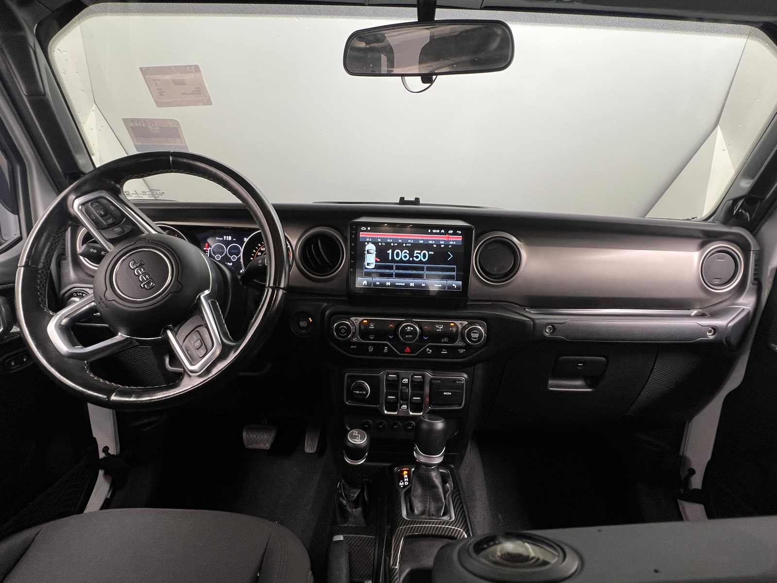 Thumbnail: 2020 Jeep Gladiator - 3