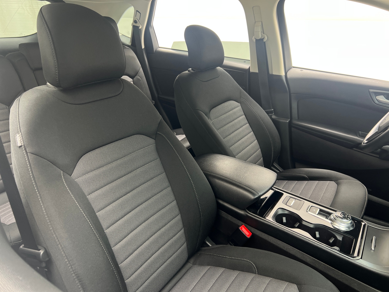 Thumbnail: 2019 Ford Edge - 2