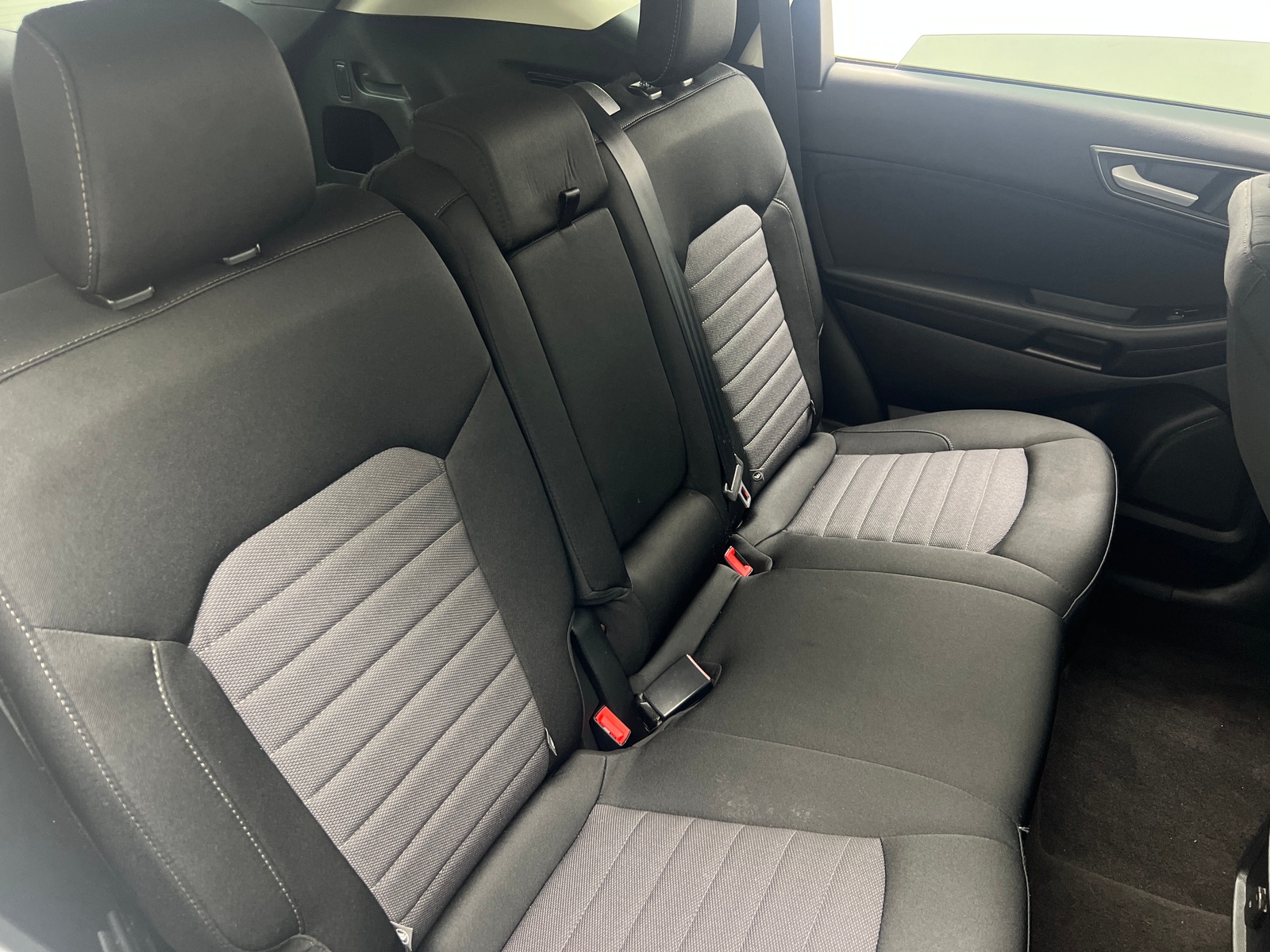 Thumbnail: 2019 Ford Edge - 6