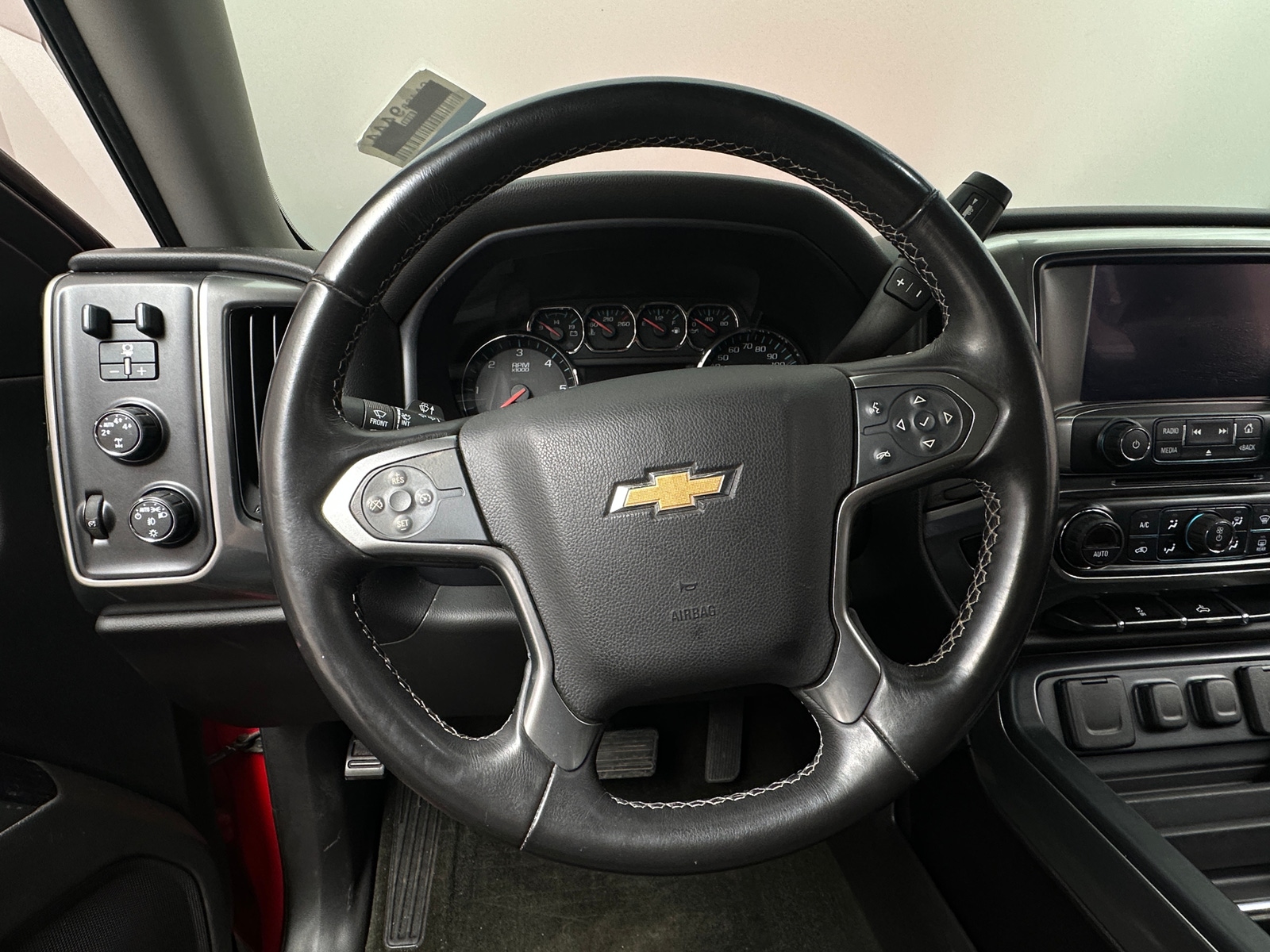 Thumbnail: 2016 Chevrolet Silverado 1500 - 5