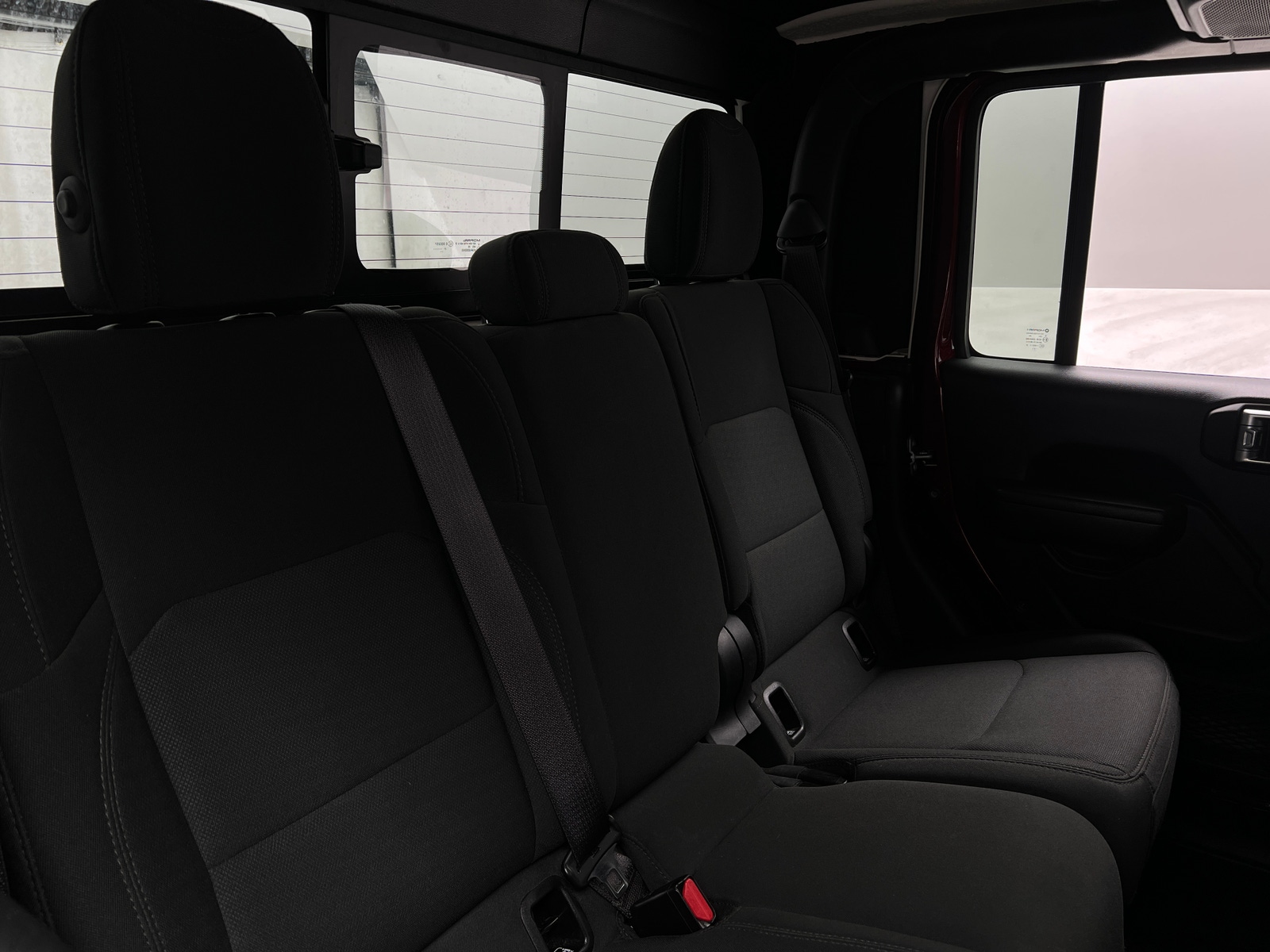 Thumbnail: 2021 Jeep Gladiator - 6