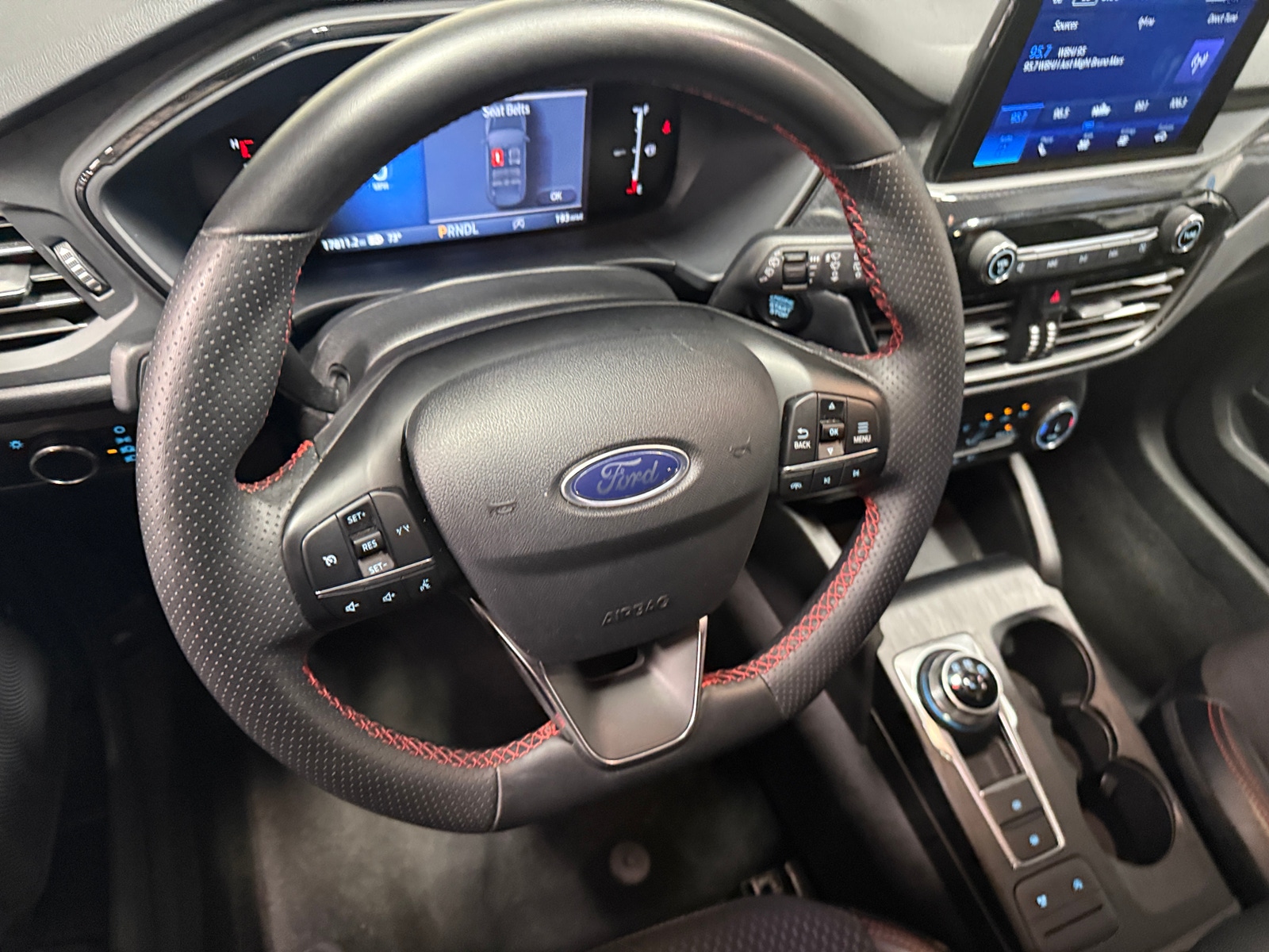 Thumbnail: 2025 Ford Escape - 5