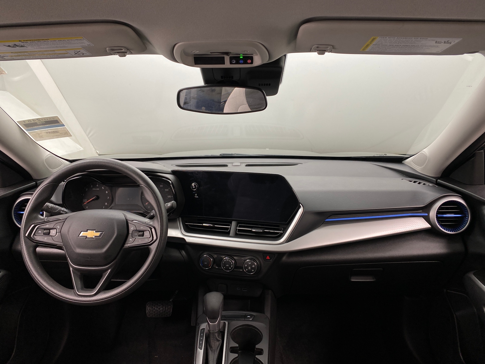 Thumbnail: 2024 Chevrolet Trax - 3