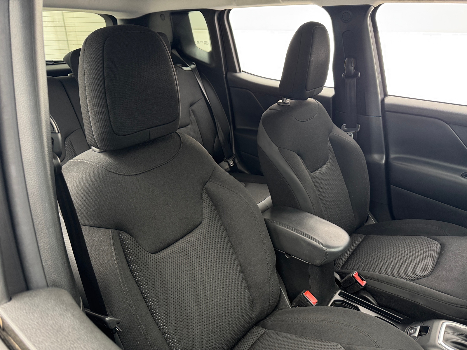 Thumbnail: 2019 Jeep Renegade - 2