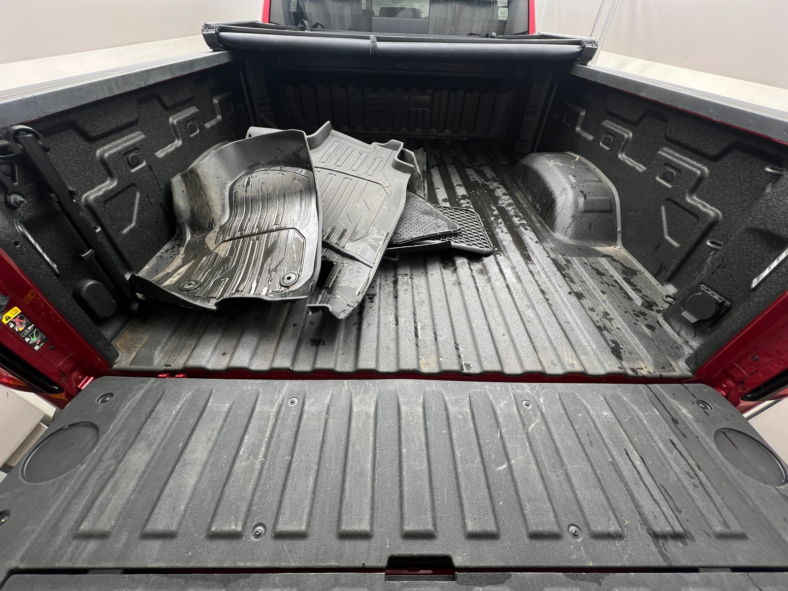 Thumbnail: 2023 GMC Sierra 2500 - 6