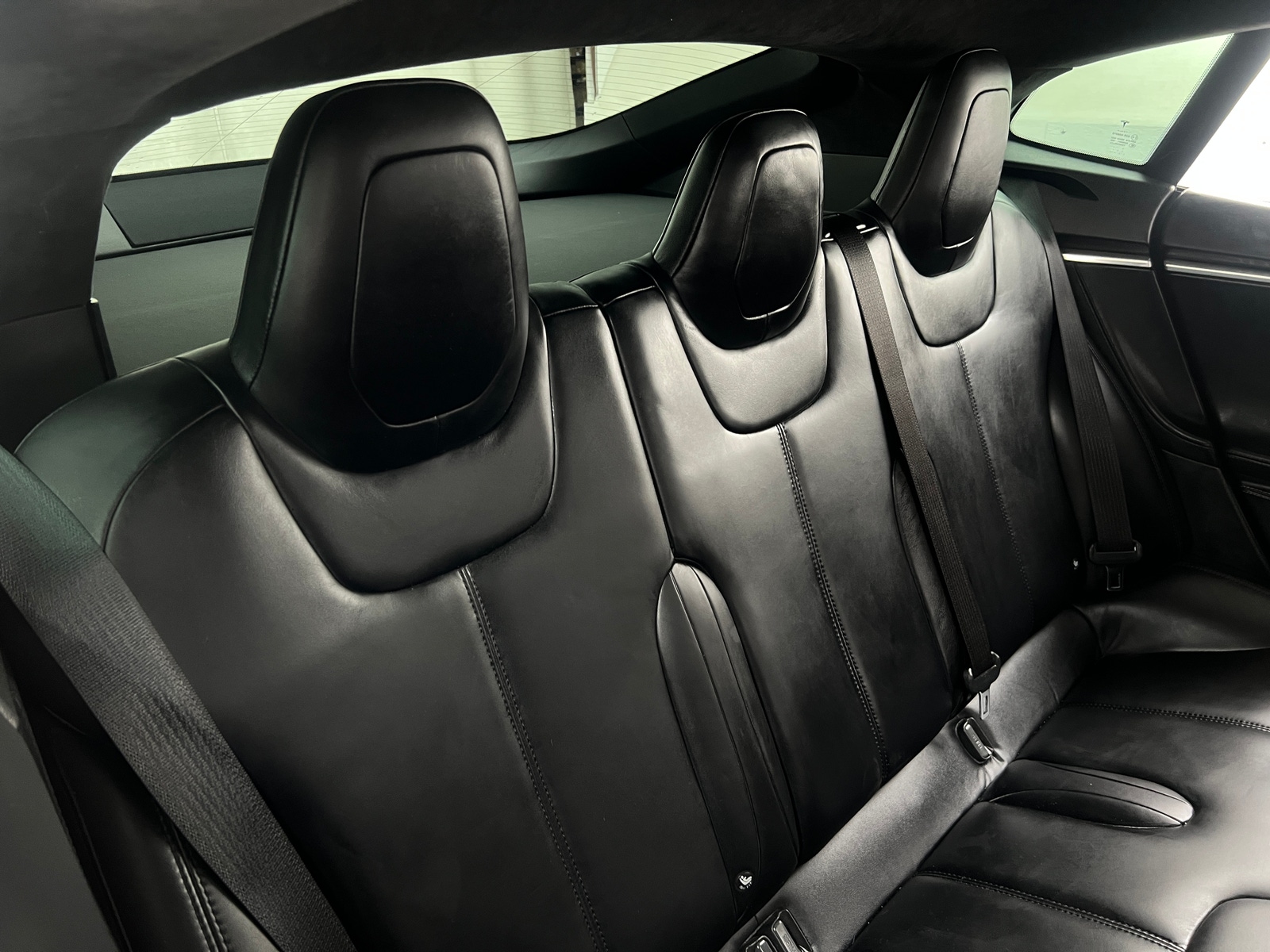 Thumbnail: 2015 Tesla Model S - 5