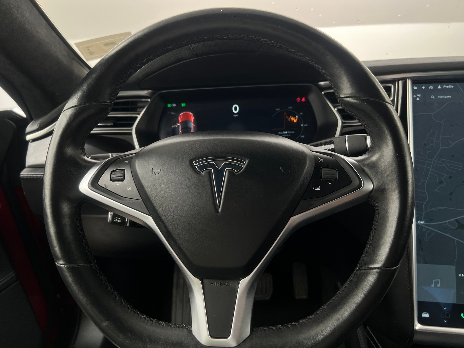 Thumbnail: 2015 Tesla Model S - 4