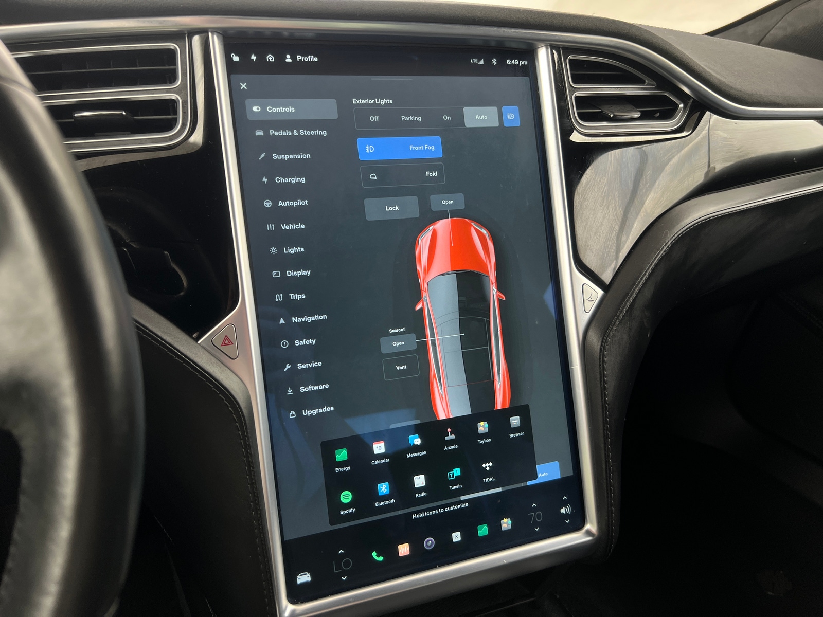 Thumbnail: 2015 Tesla Model S - 3