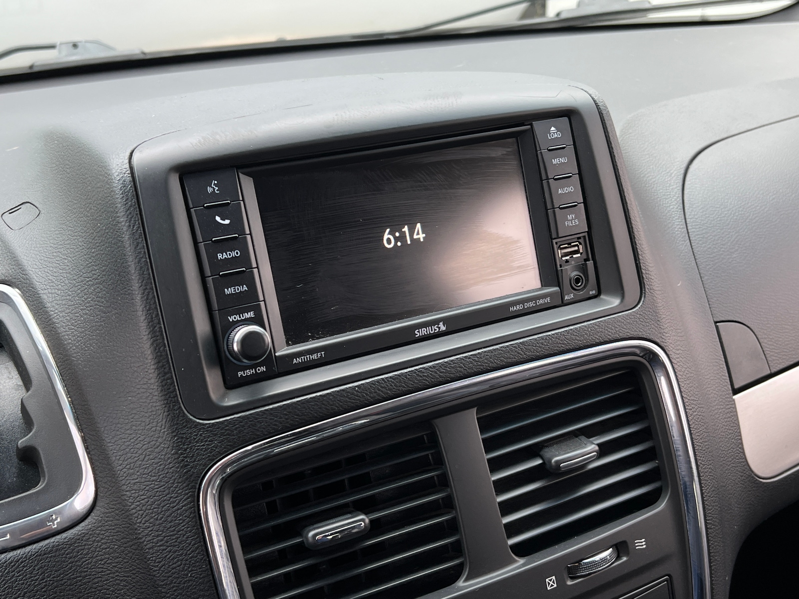 Thumbnail: 2017 Dodge Grand Caravan - 3