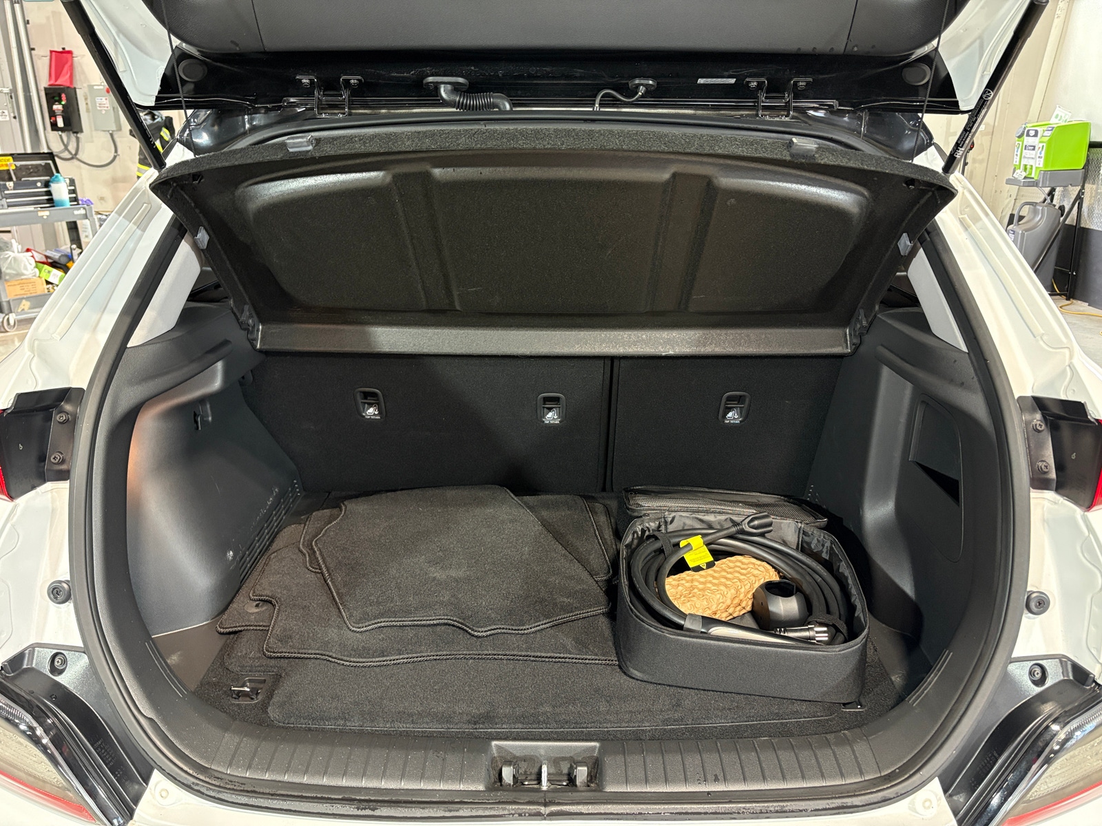 Thumbnail: 2023 Hyundai Kona - 7