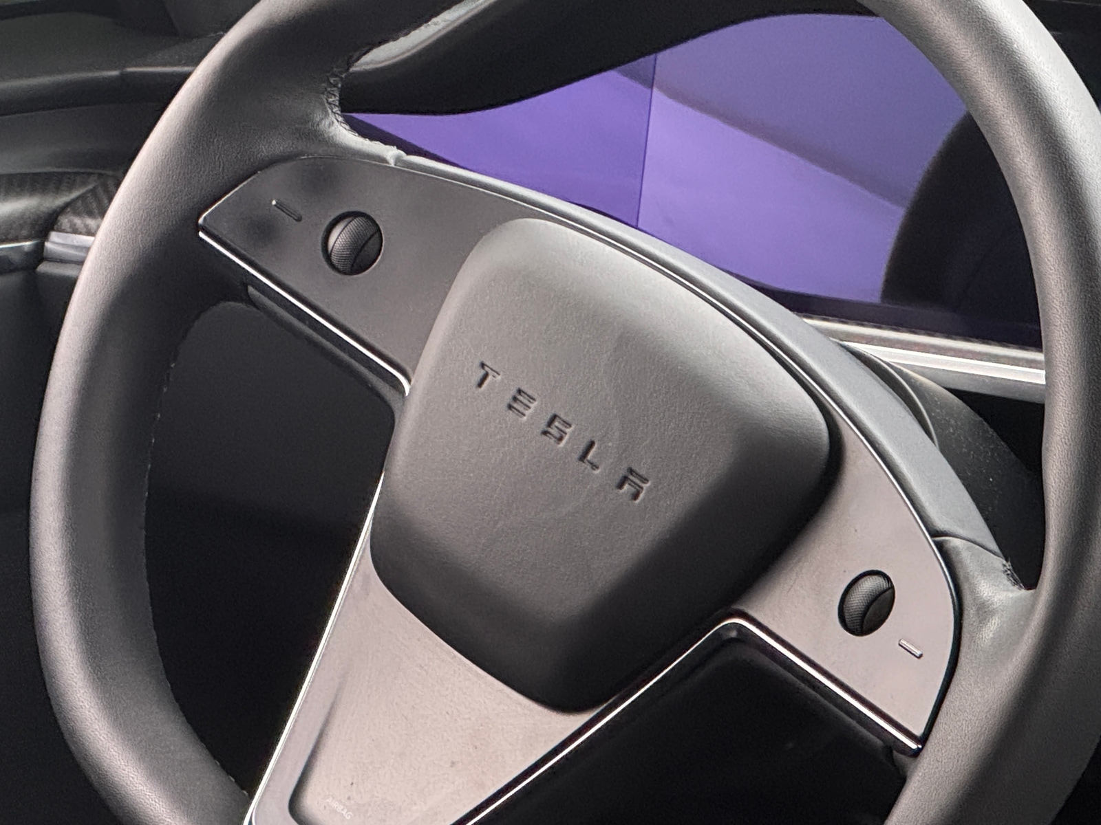 Thumbnail: 2023 Tesla Model S - 4