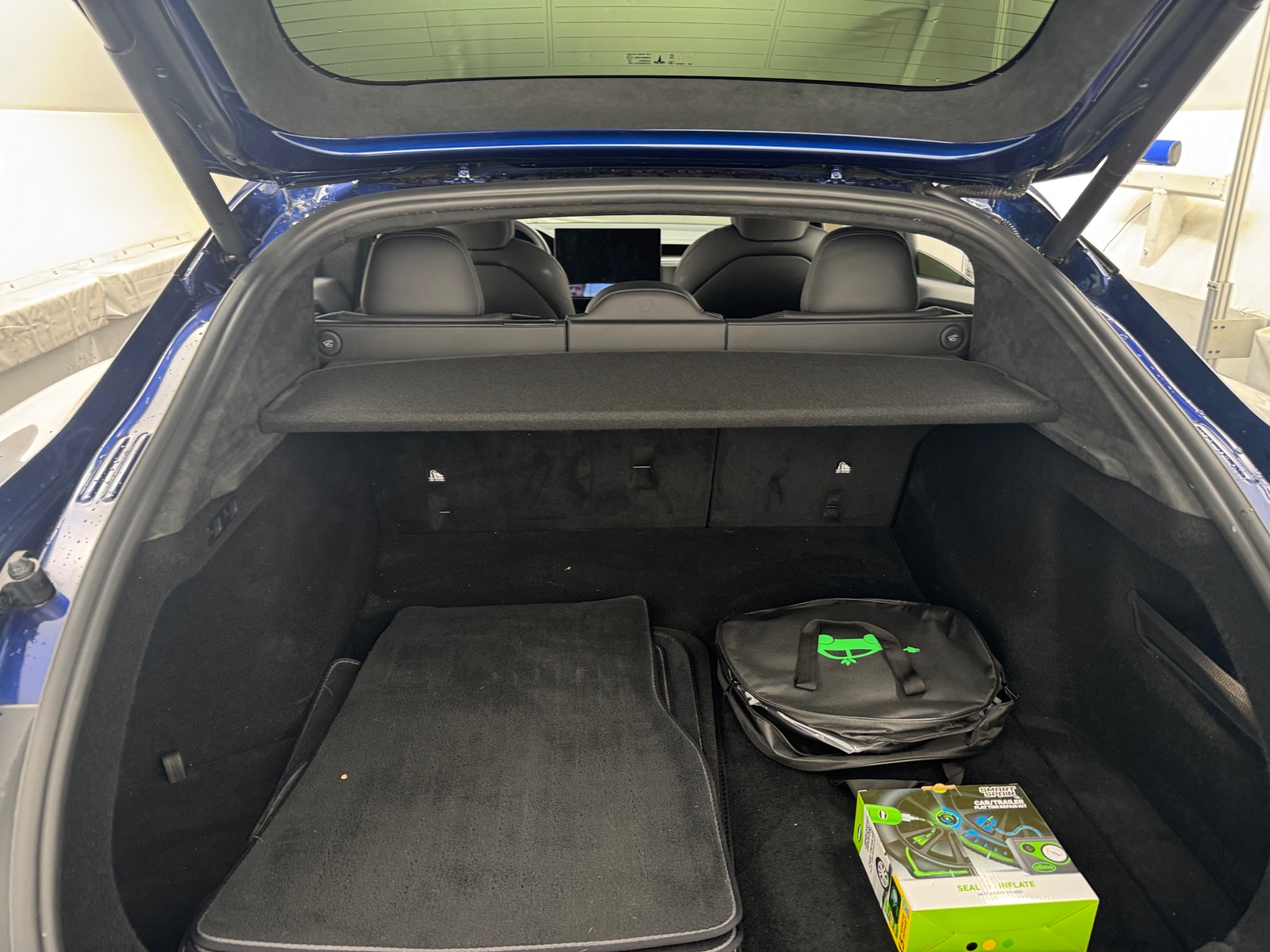 Thumbnail: 2023 Tesla Model S - 6