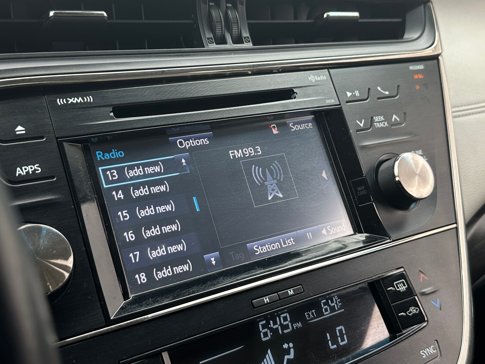 Thumbnail: 2018 Toyota Avalon - 3